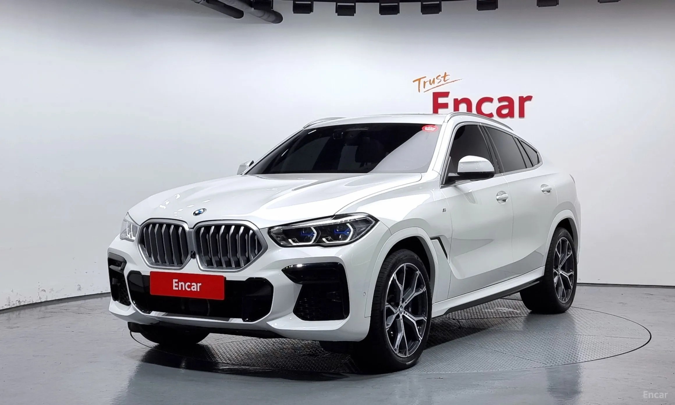 X6 (G06)