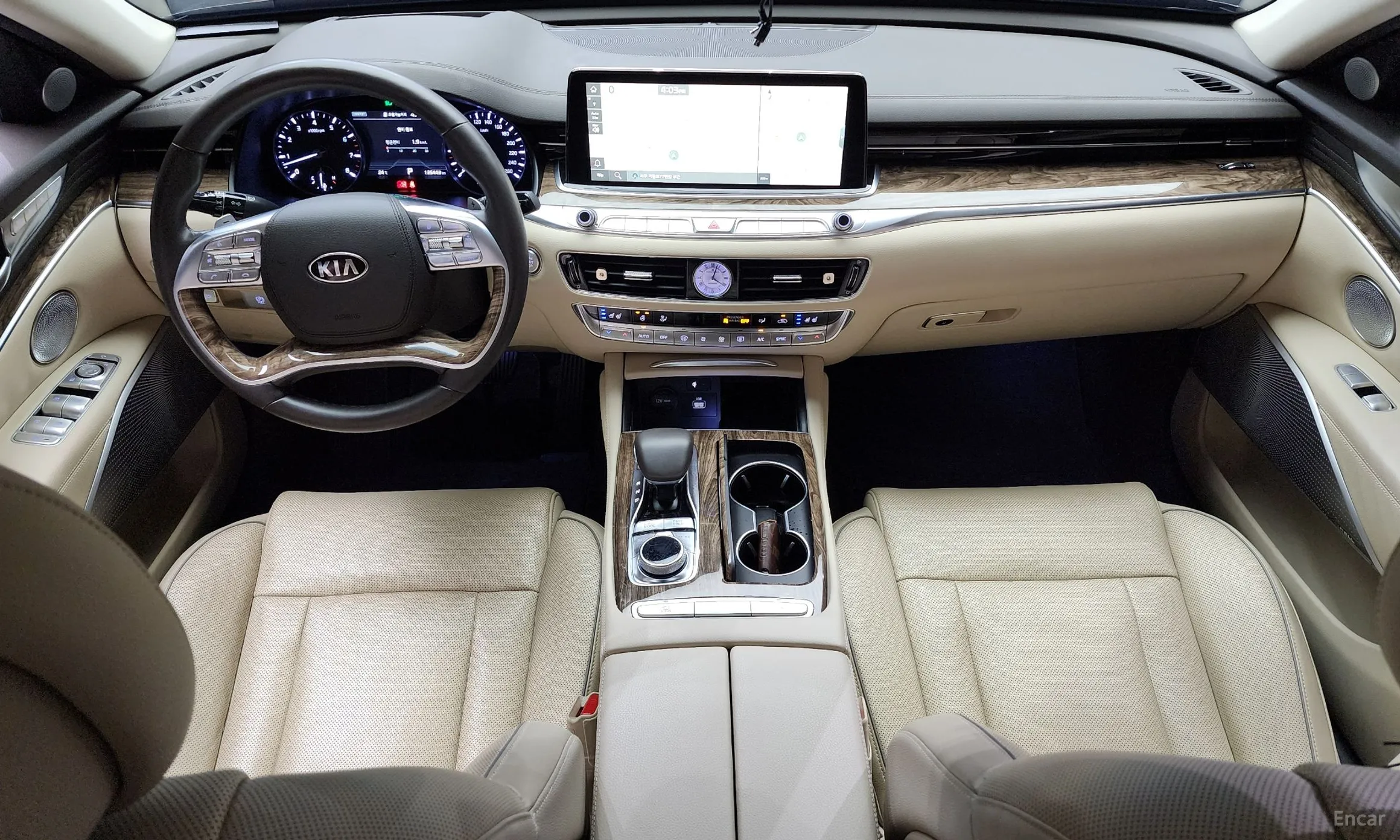 Kia K9 превью 4
