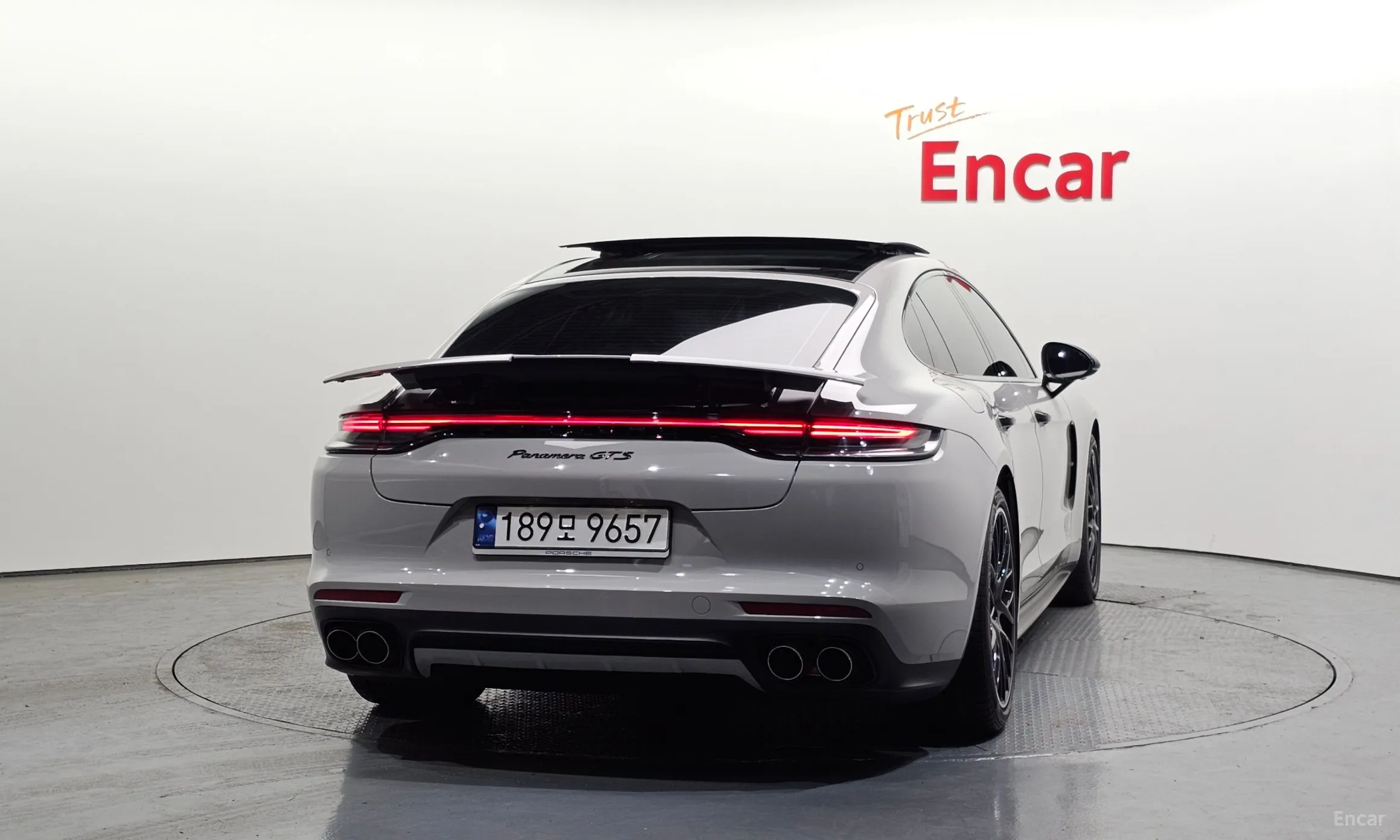 Porsche Panamera (971) превью 3