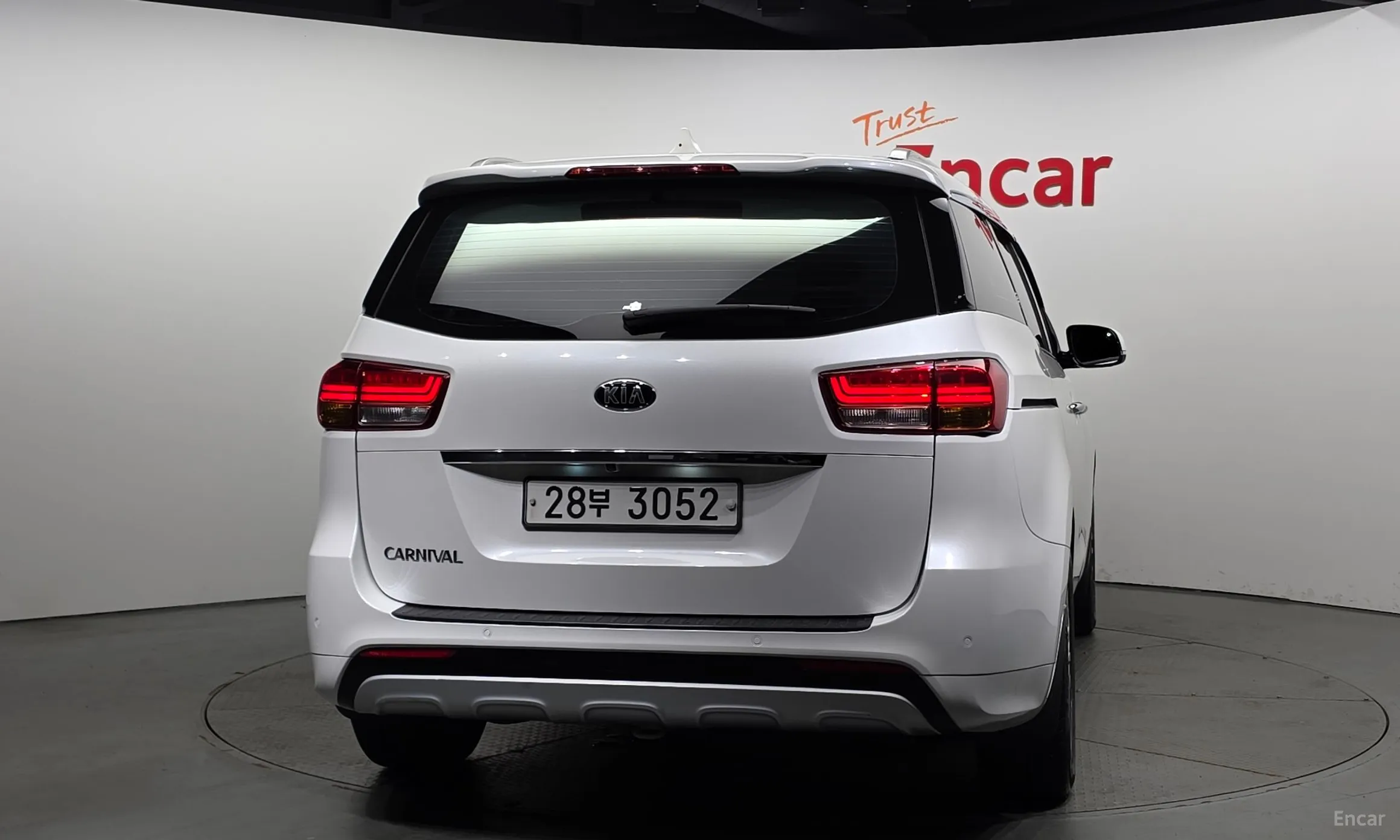 Kia Carnival превью 3