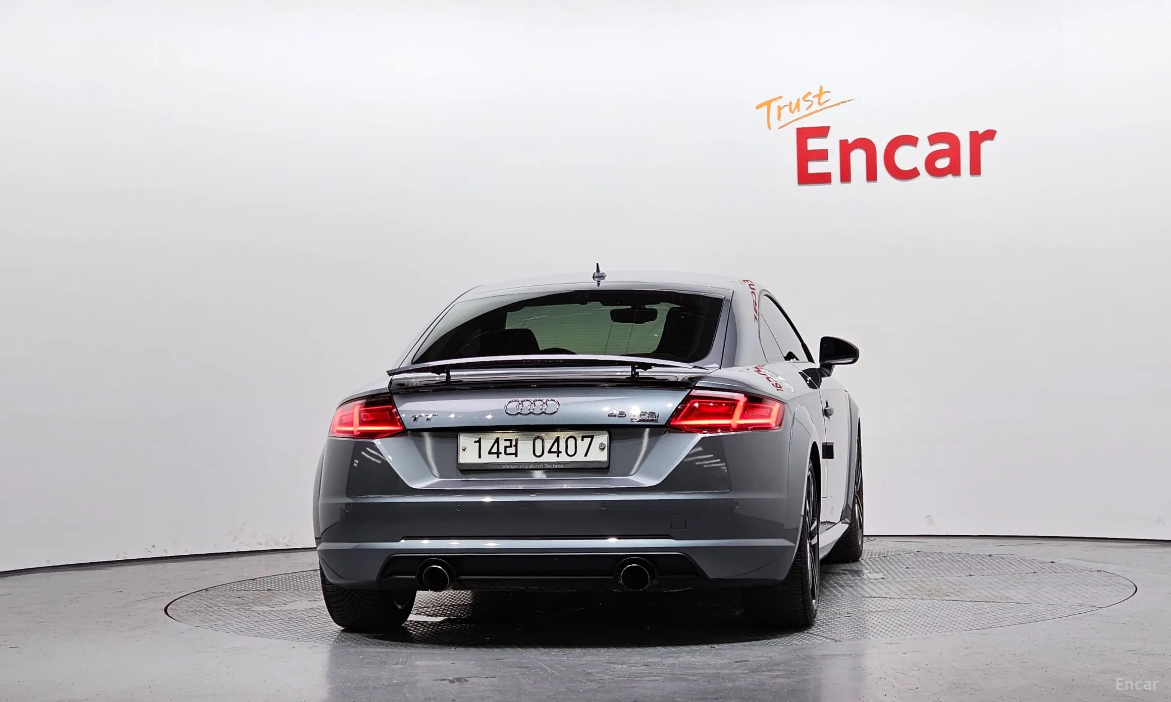 Audi TT (8S) превью 3