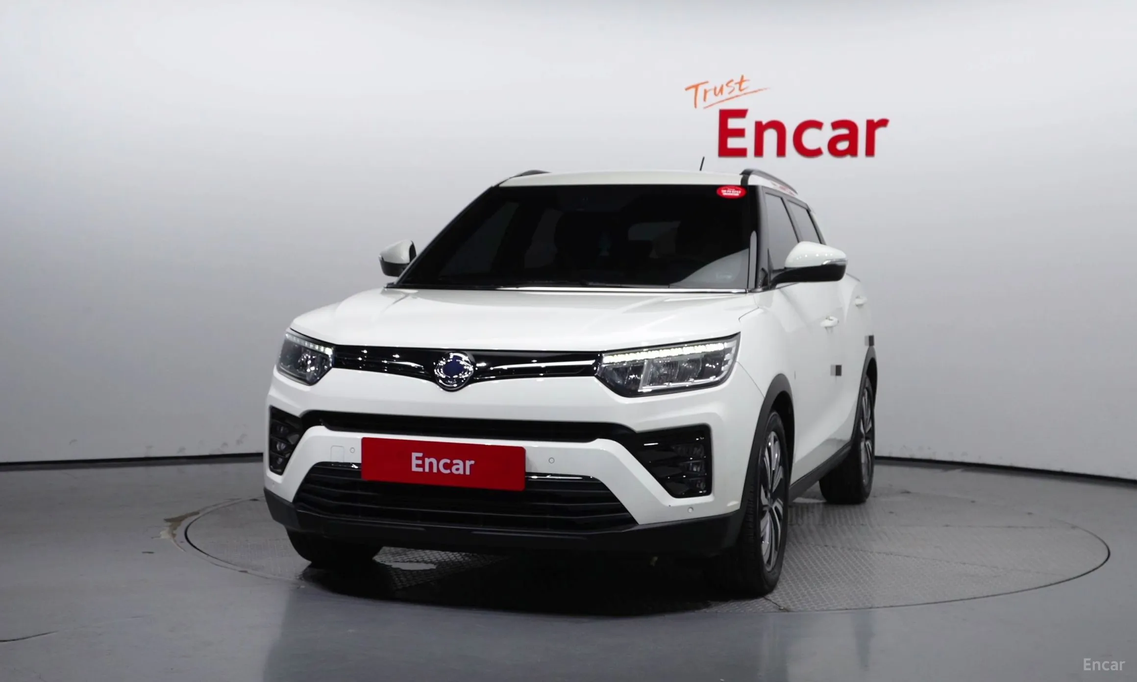KG Mobility (SsangYong) Berry New Tivoli превью 2