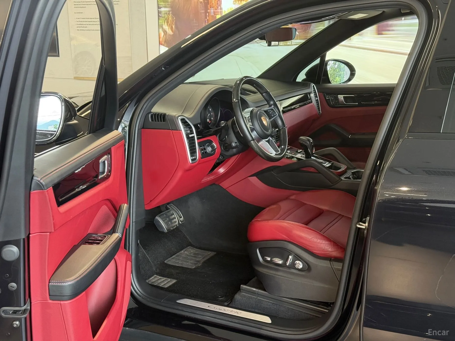 Porsche Cayenne (PO536) превью 4