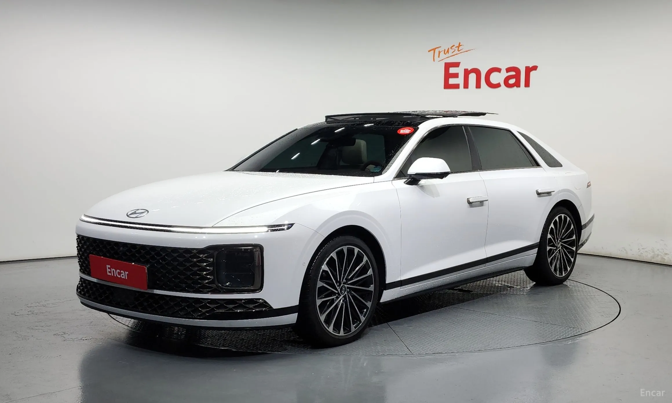 Grandeur Hybrid (GN7)