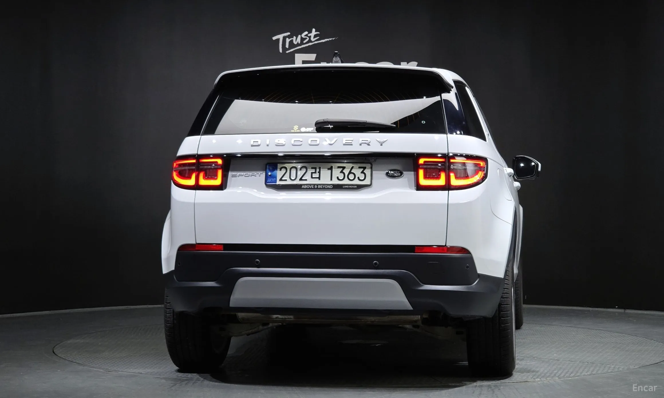 Land Rover Discovery Sports превью 3