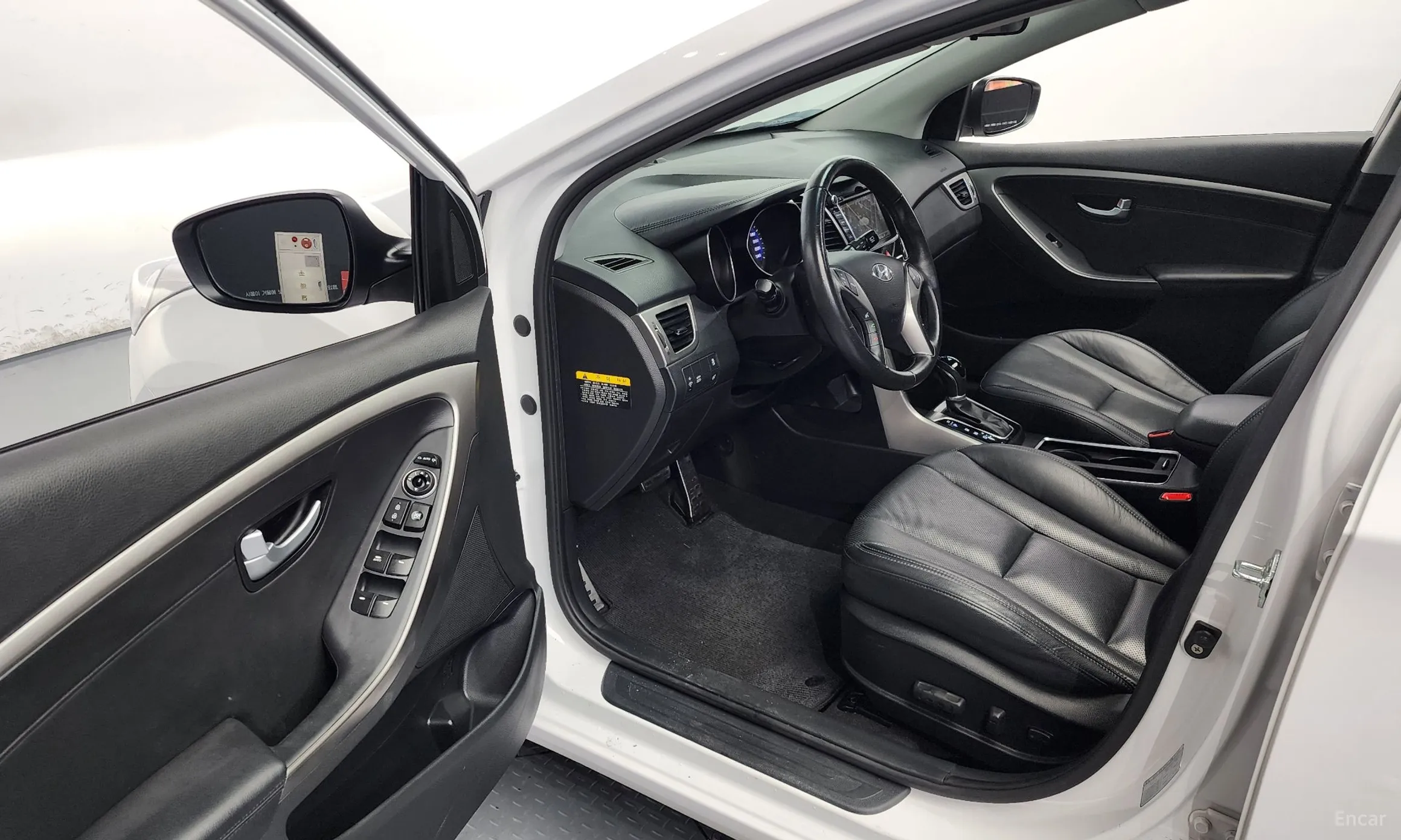 Hyundai i30 (new) превью 10