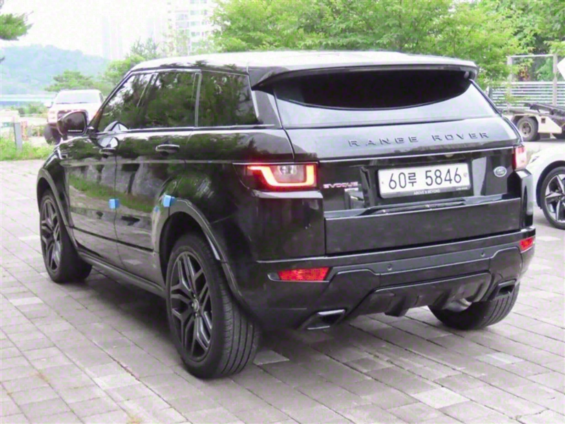 Land Rover Range Rover Evoque превью 3