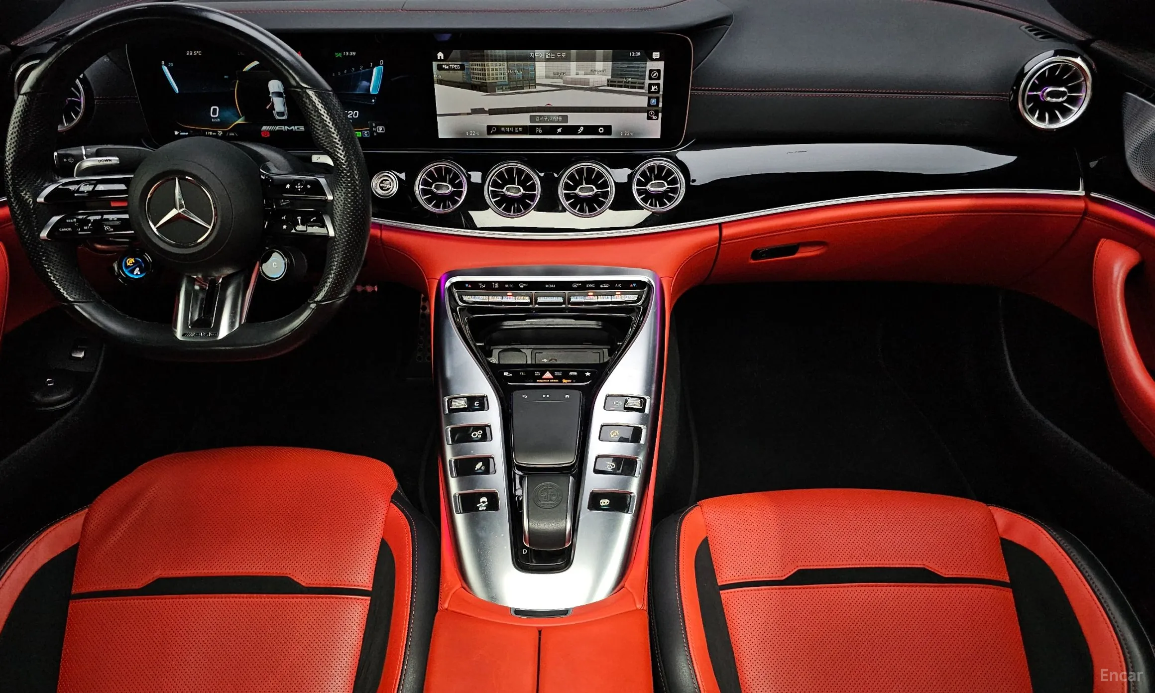Mercedes Benz AMG GT превью 4