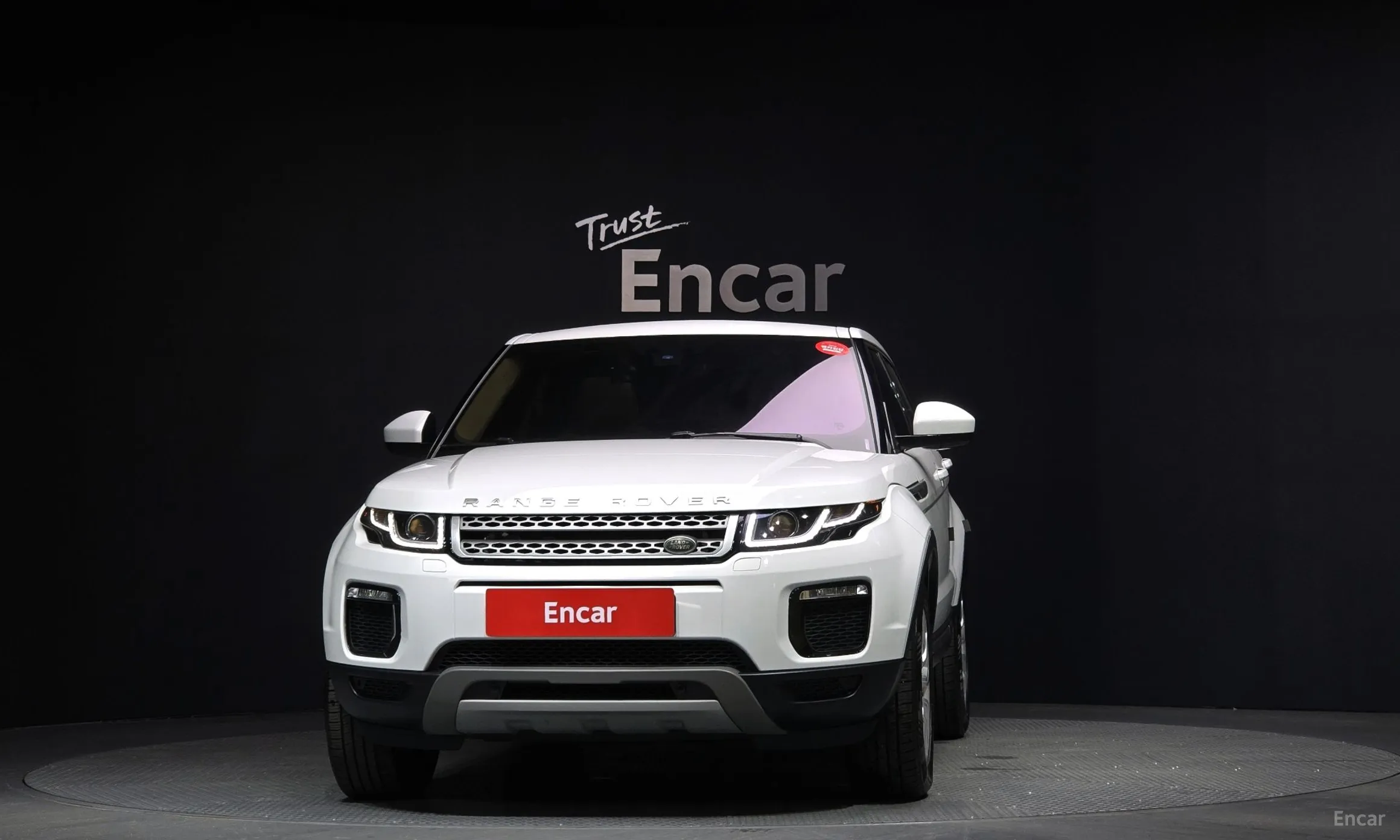 Land Rover Range Rover Evoque превью 2