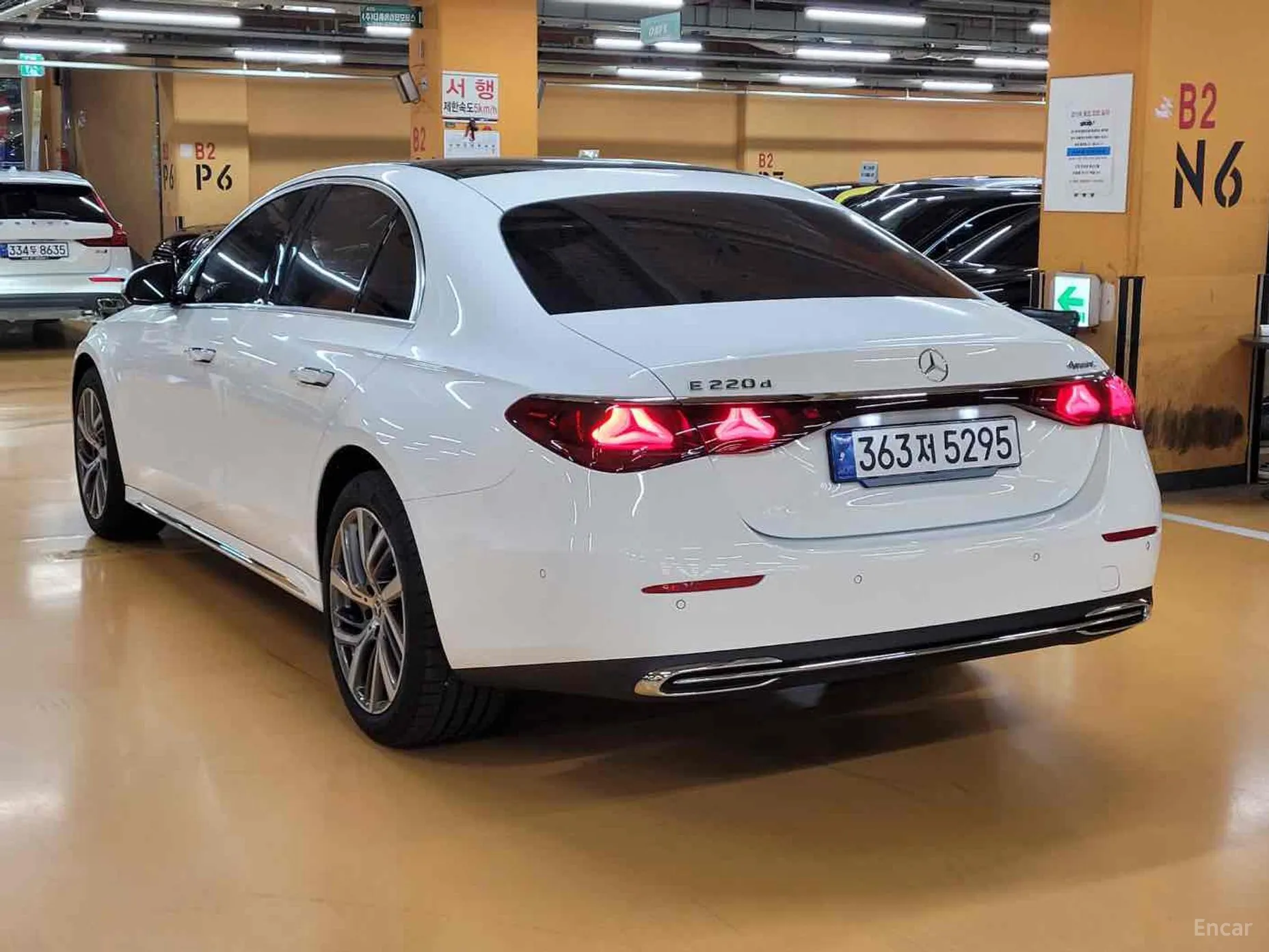 Mercedes Benz E-Class W214 превью 2