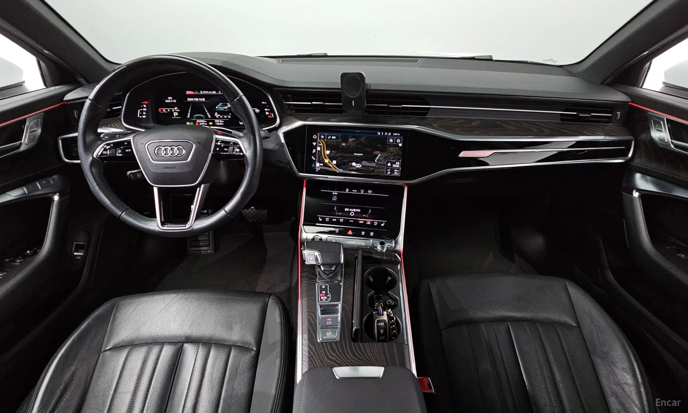 Audi A6 (C8) превью 4