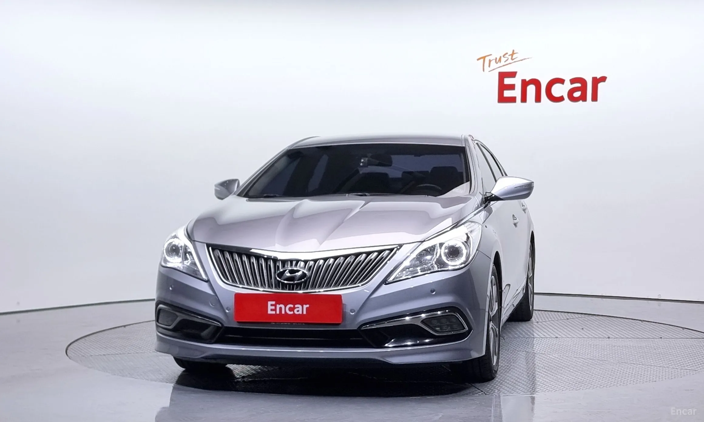 Hyundai Grandeur HG превью 2