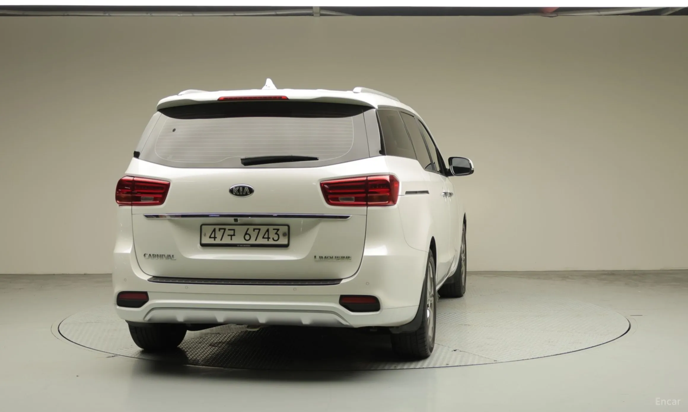 Kia Carnival превью 3