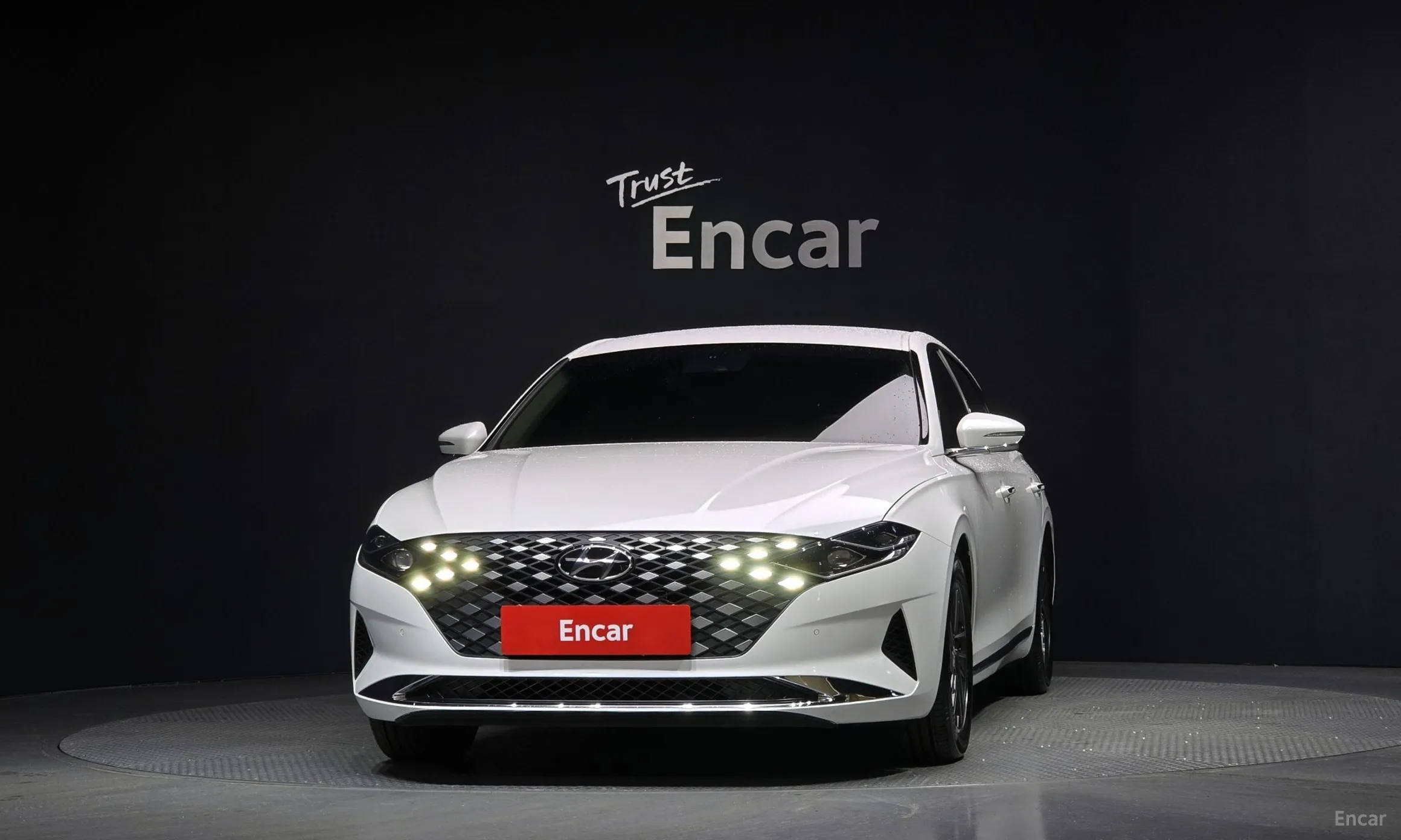 Hyundai Grandeur IG превью 2