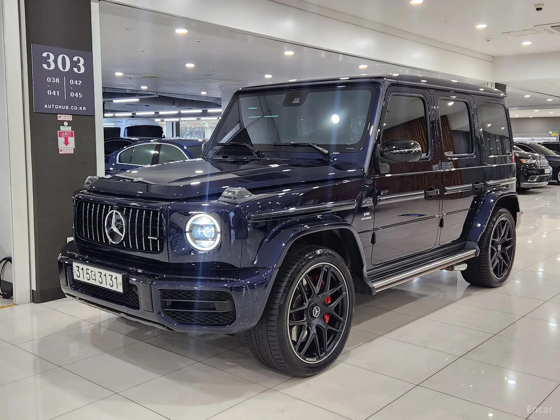 Mercedes Benz G-Class W463b