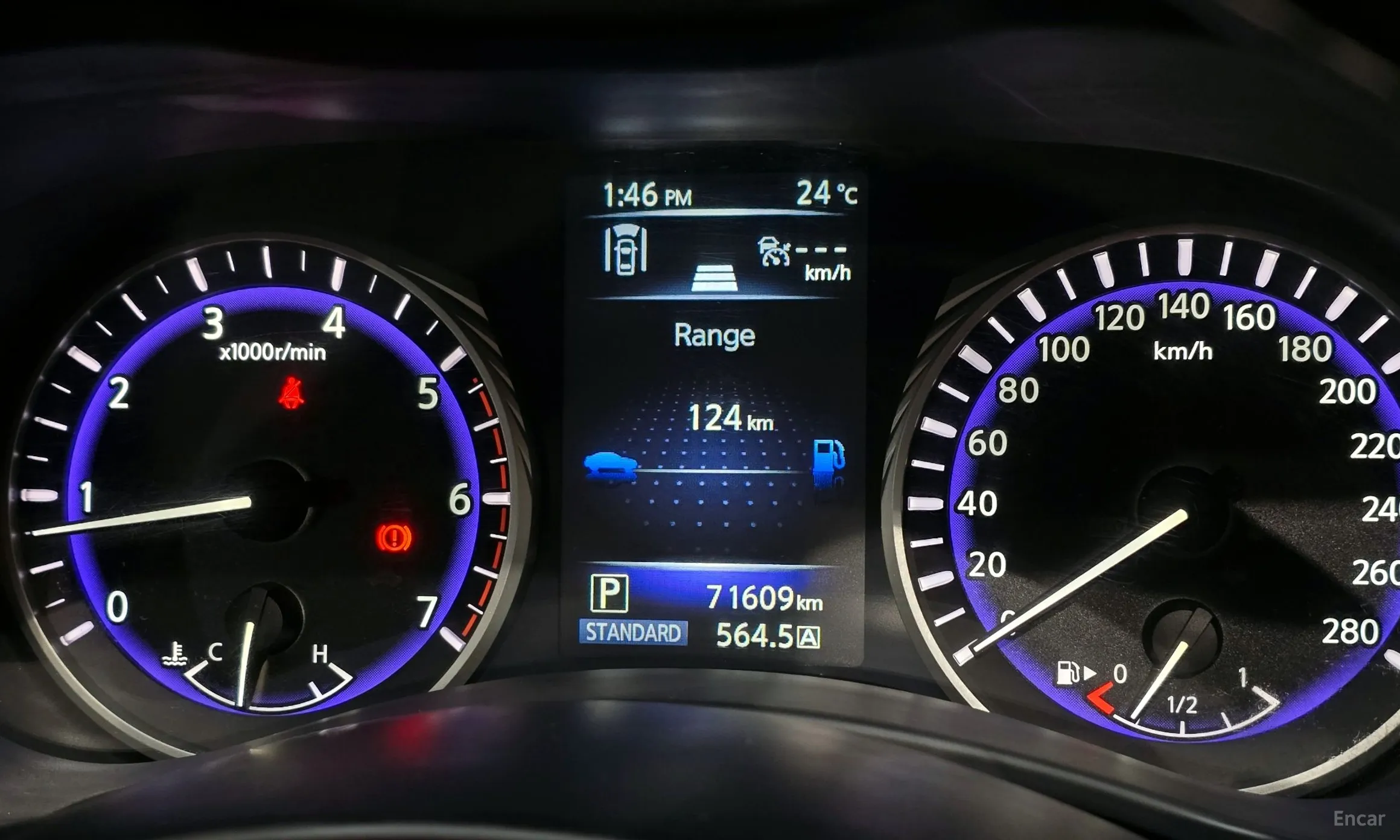 Infiniti Q50 превью 8