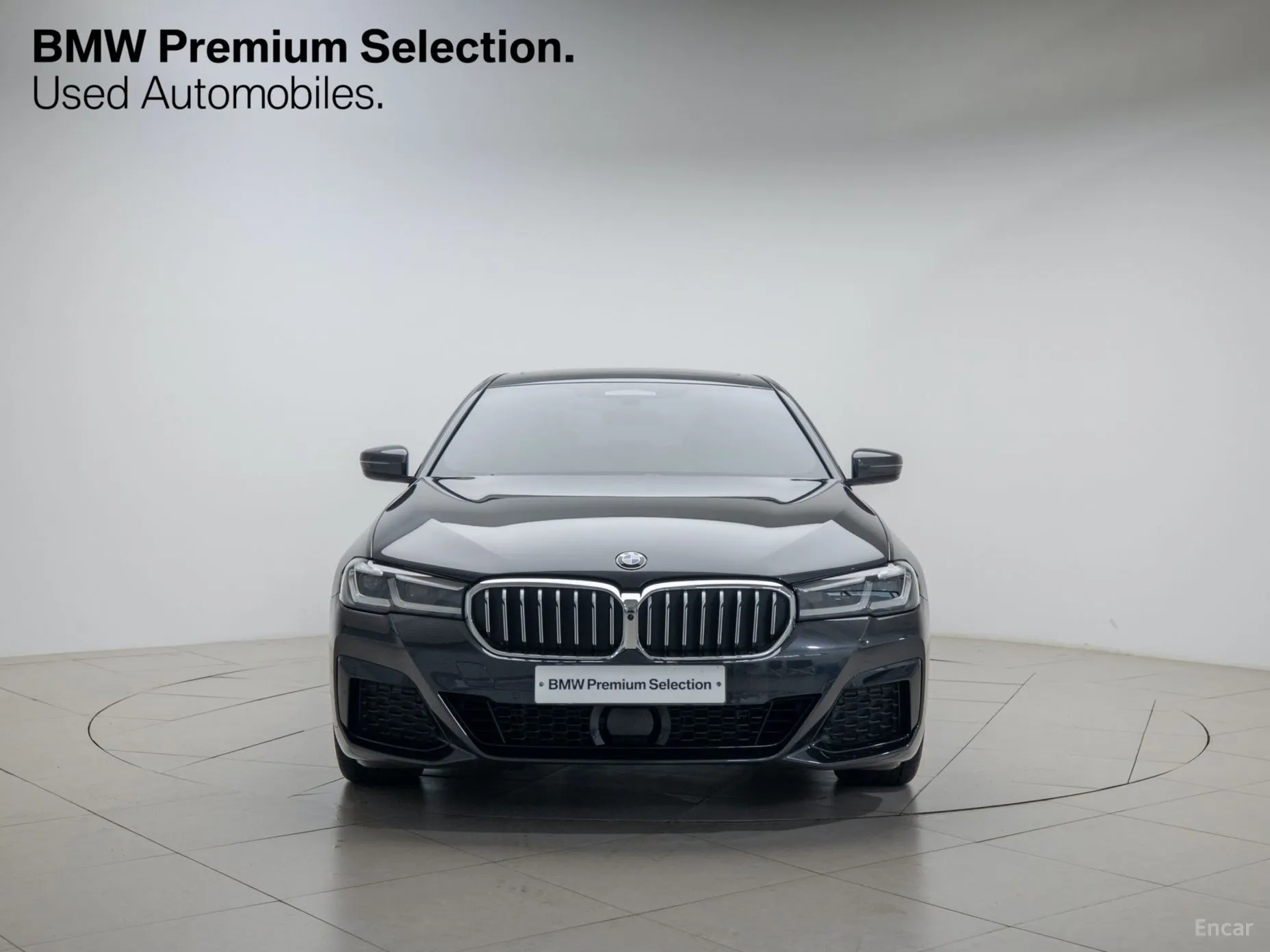 BMW 5 Series (G30) превью 2