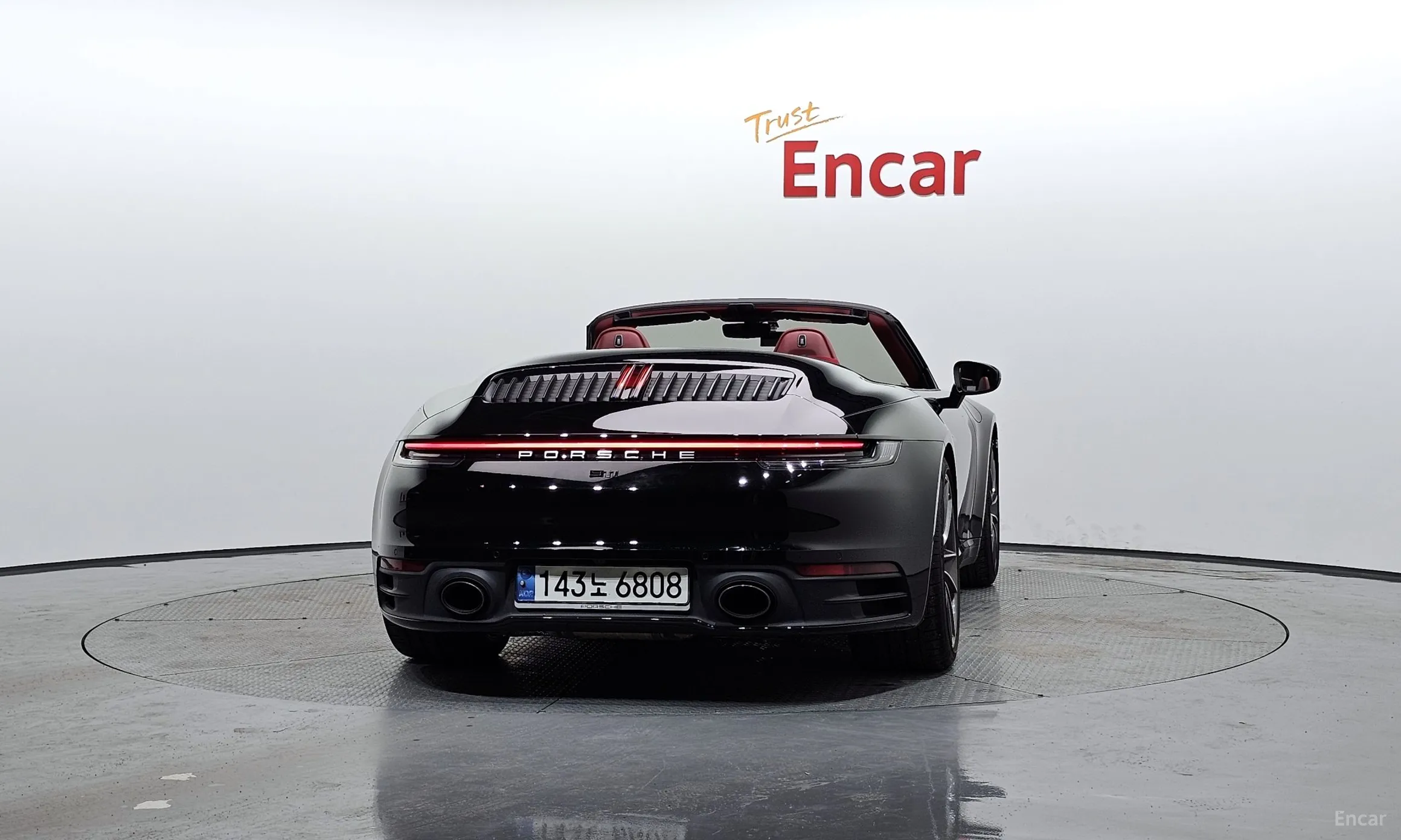 Porsche 911 (992) превью 3
