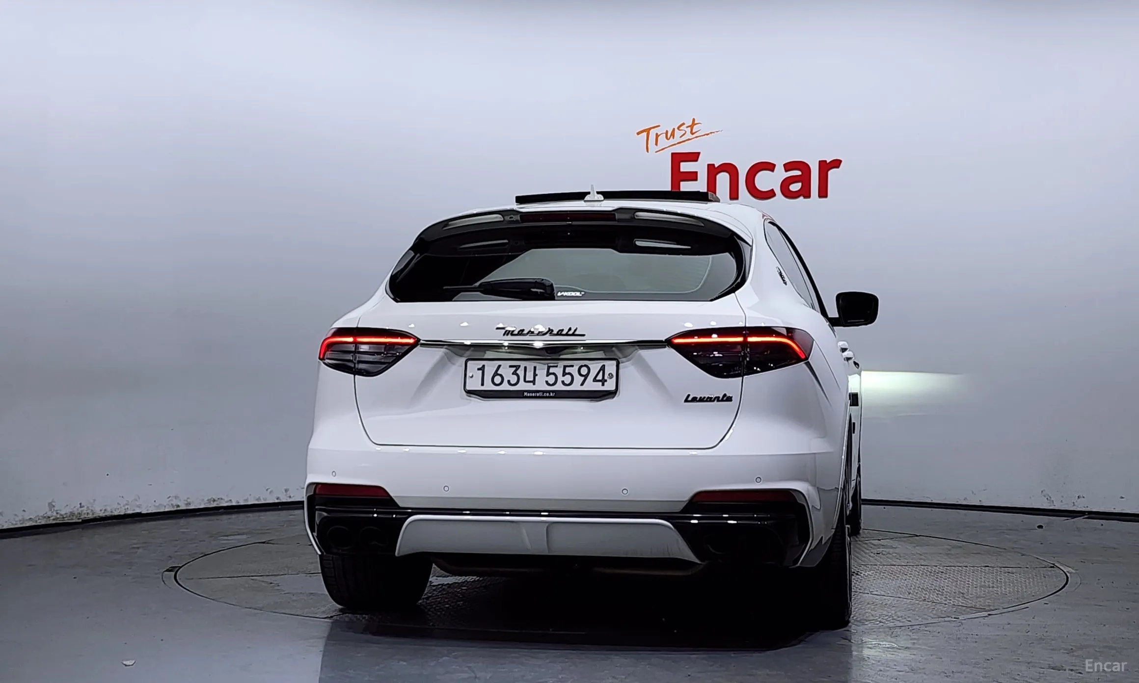 Maserati Levante превью 4