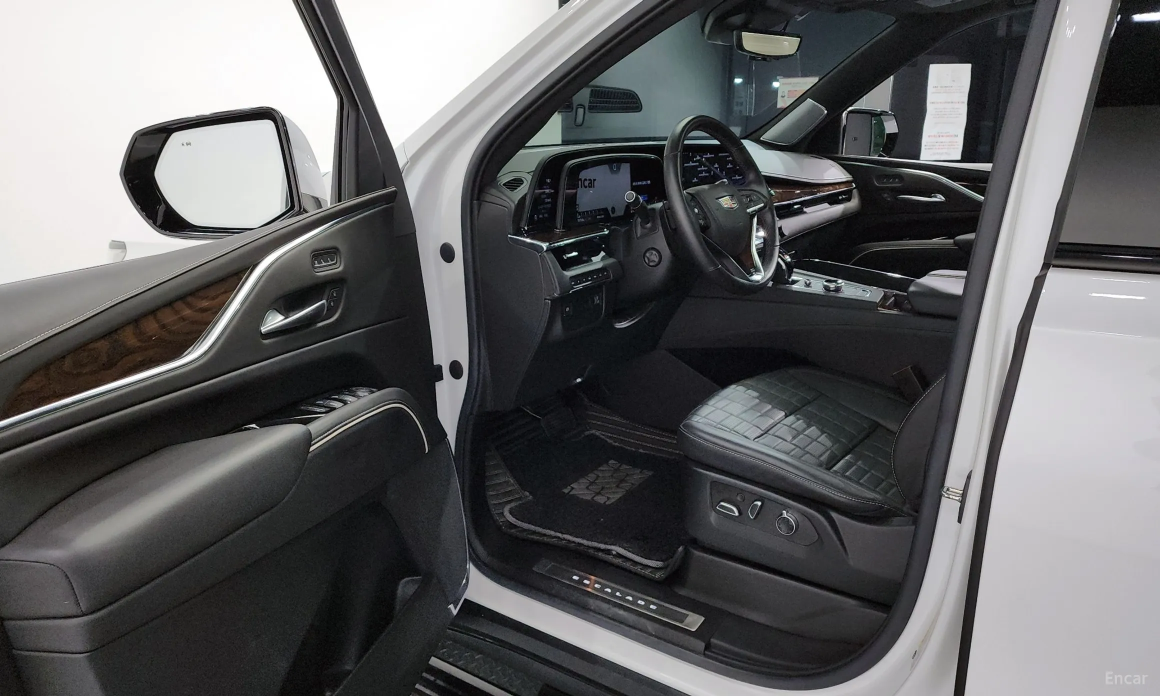 Cadillac Escalade 5th Generation превью 10