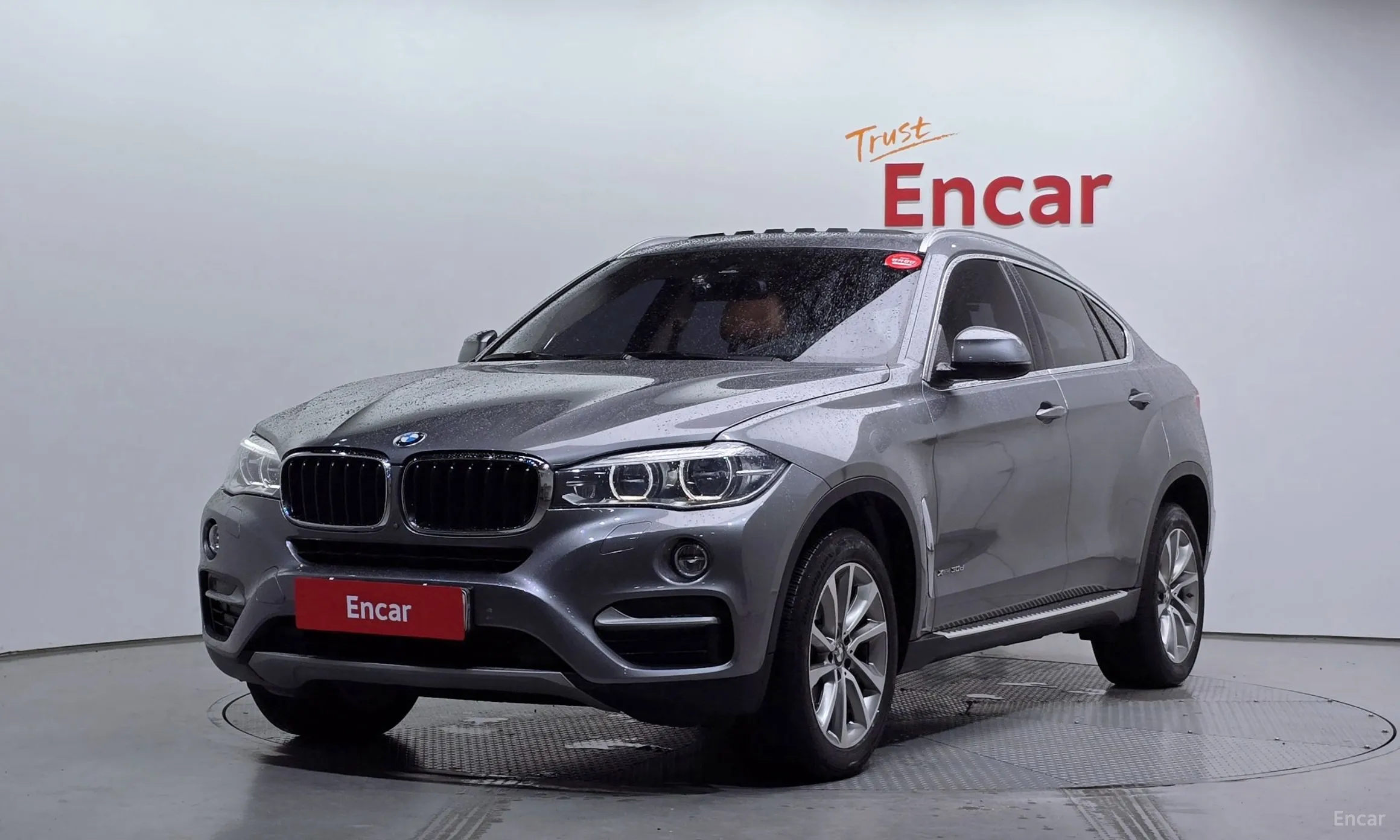 X6 (F16)