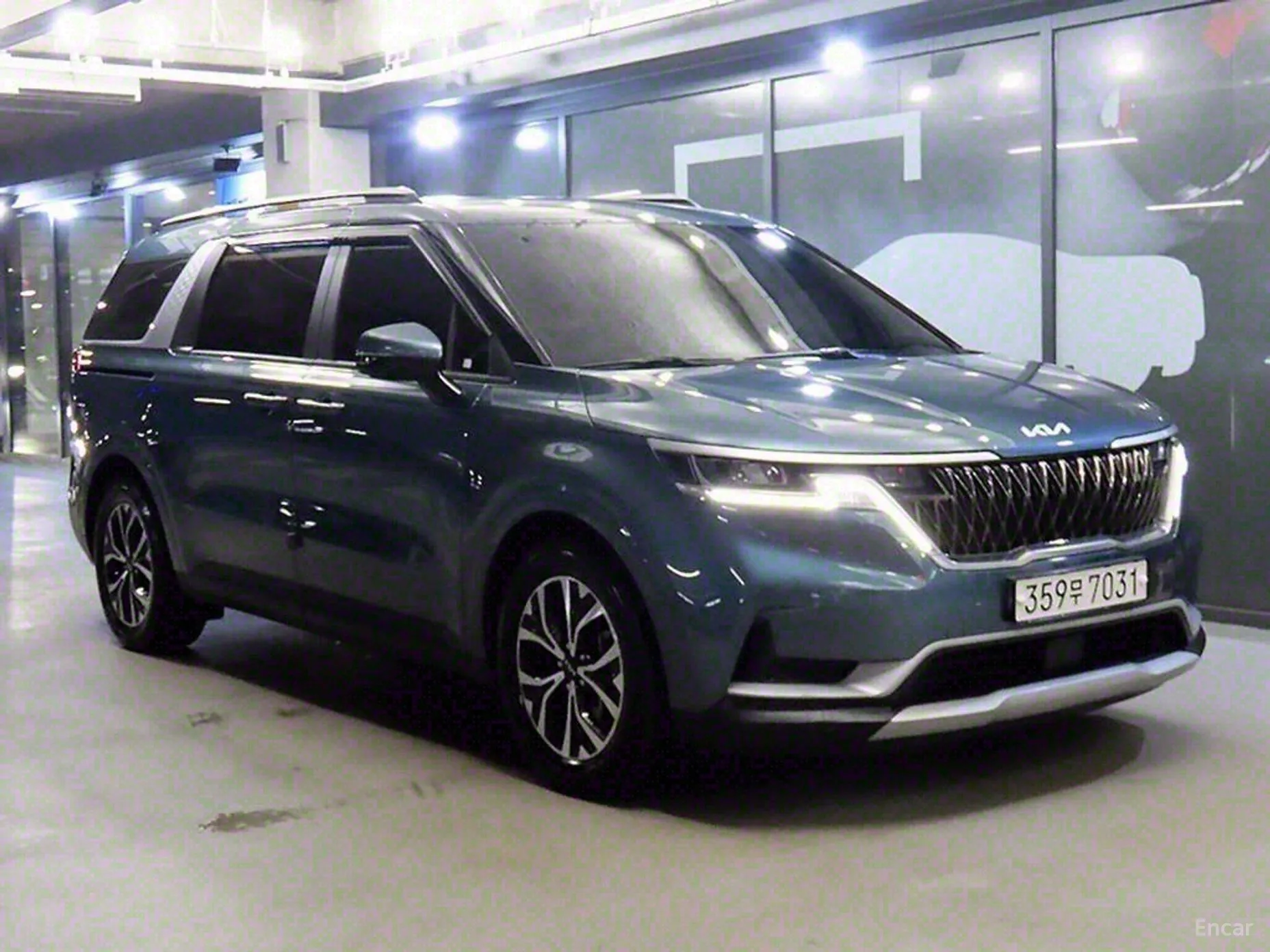 Kia Carnival Gen 4