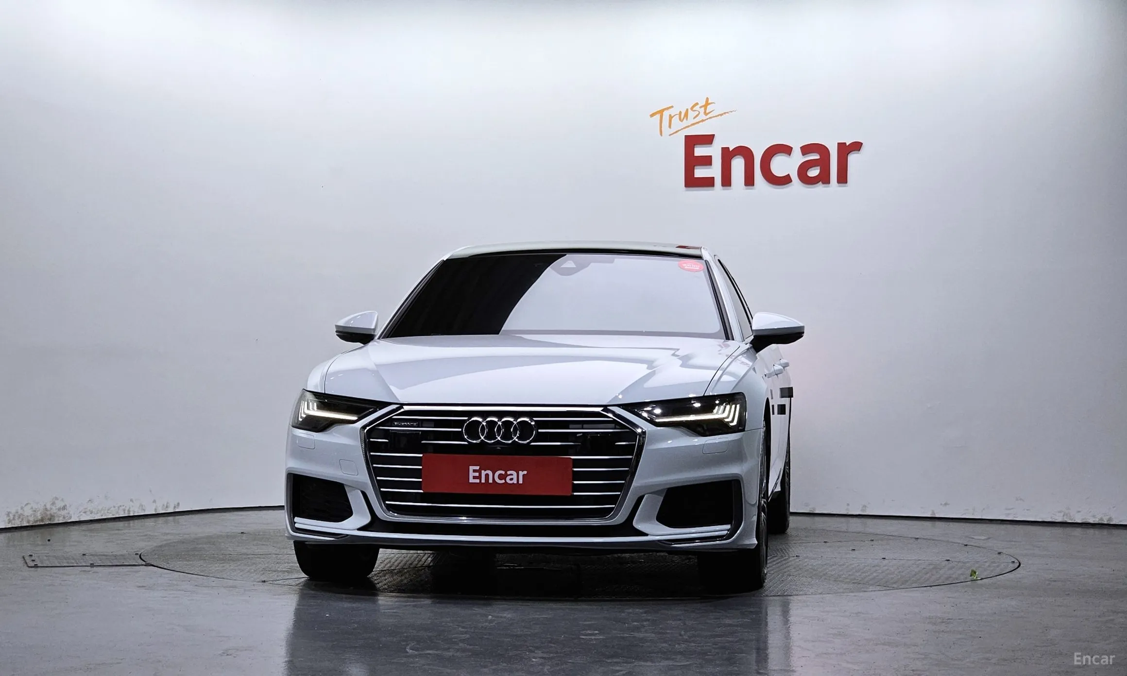 Audi A6 (C8) превью 2