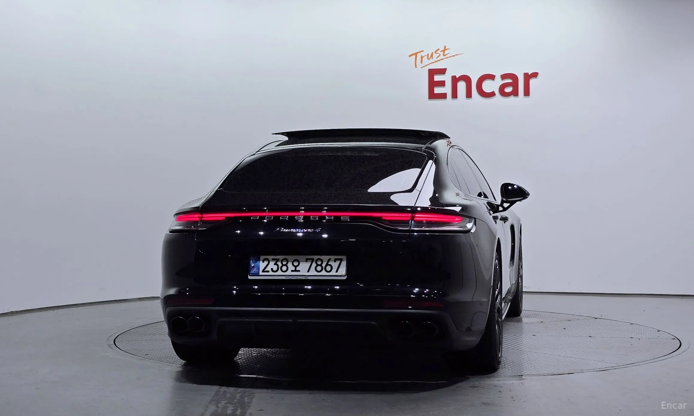 Porsche Panamera (971) превью 3