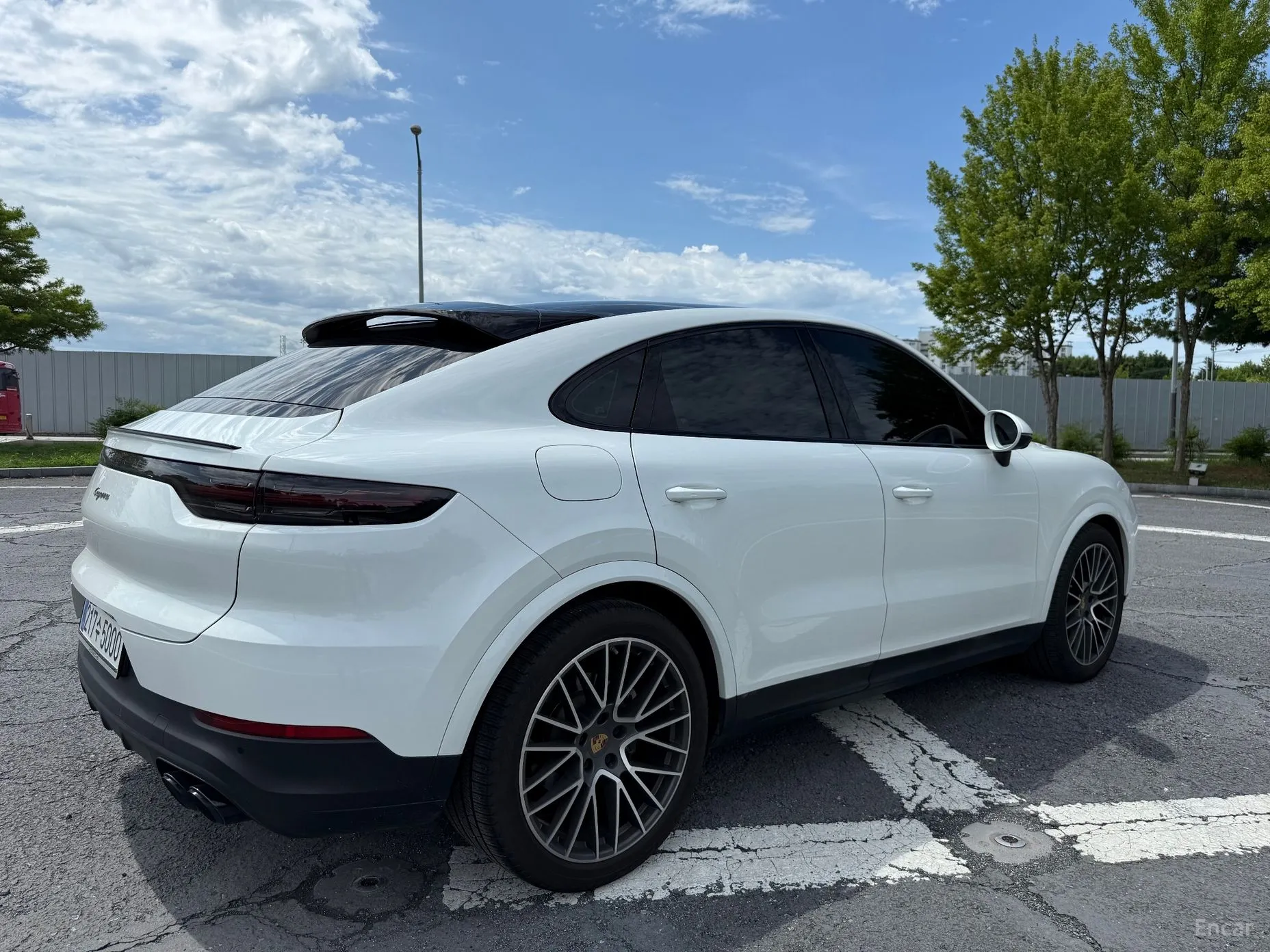 Porsche Cayenne (PO536) превью 2