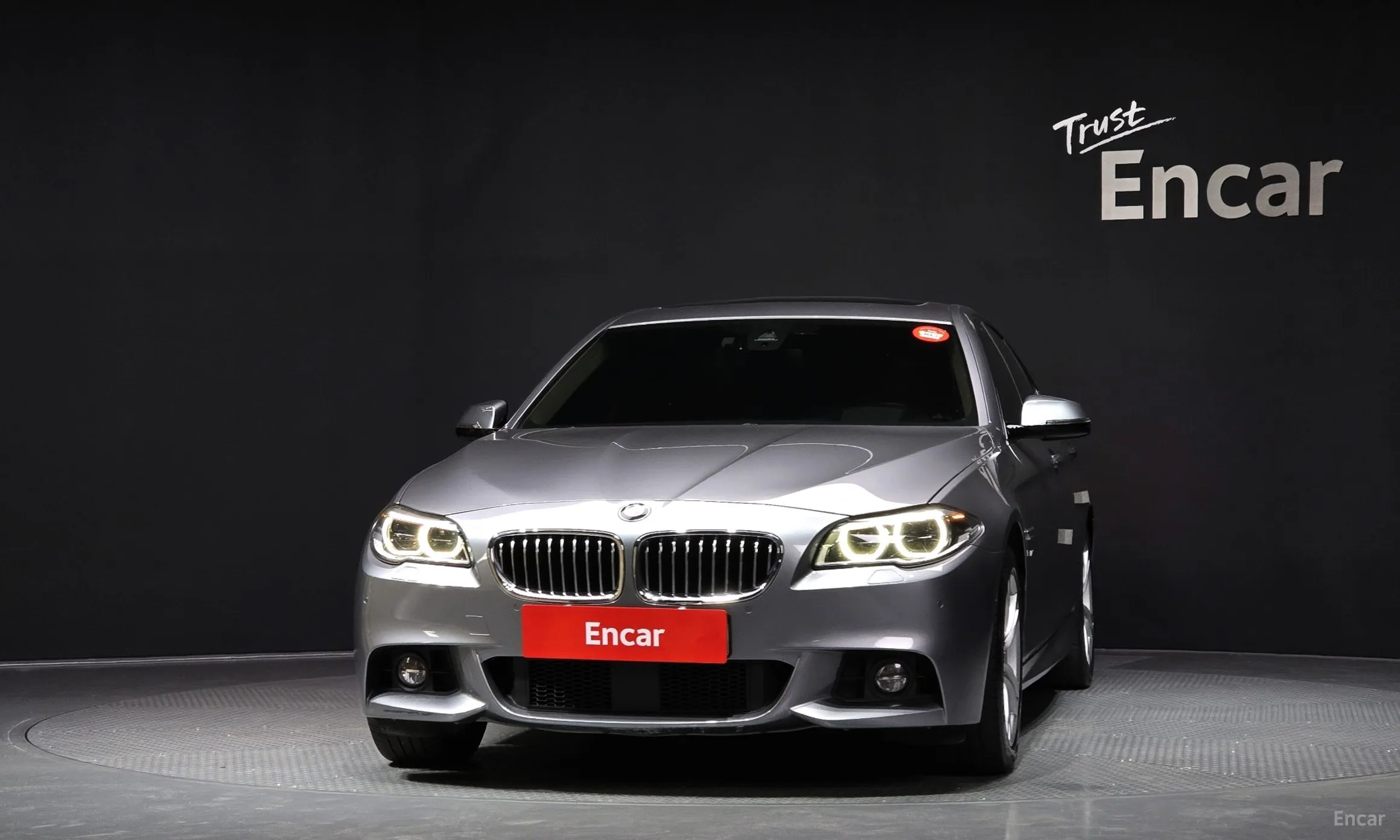 BMW 5 Series (F10) превью 2