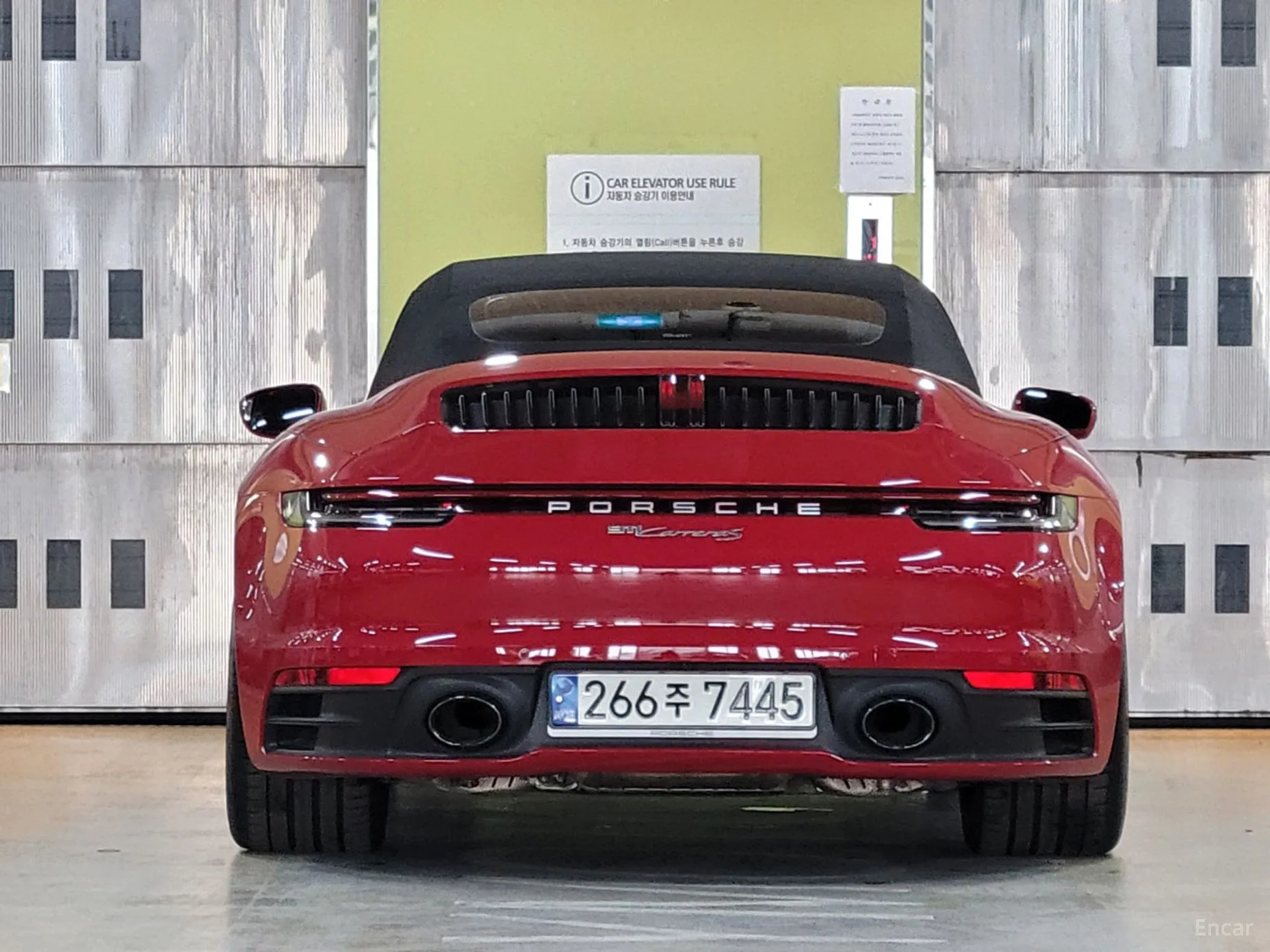 Porsche 911 (992) превью 3