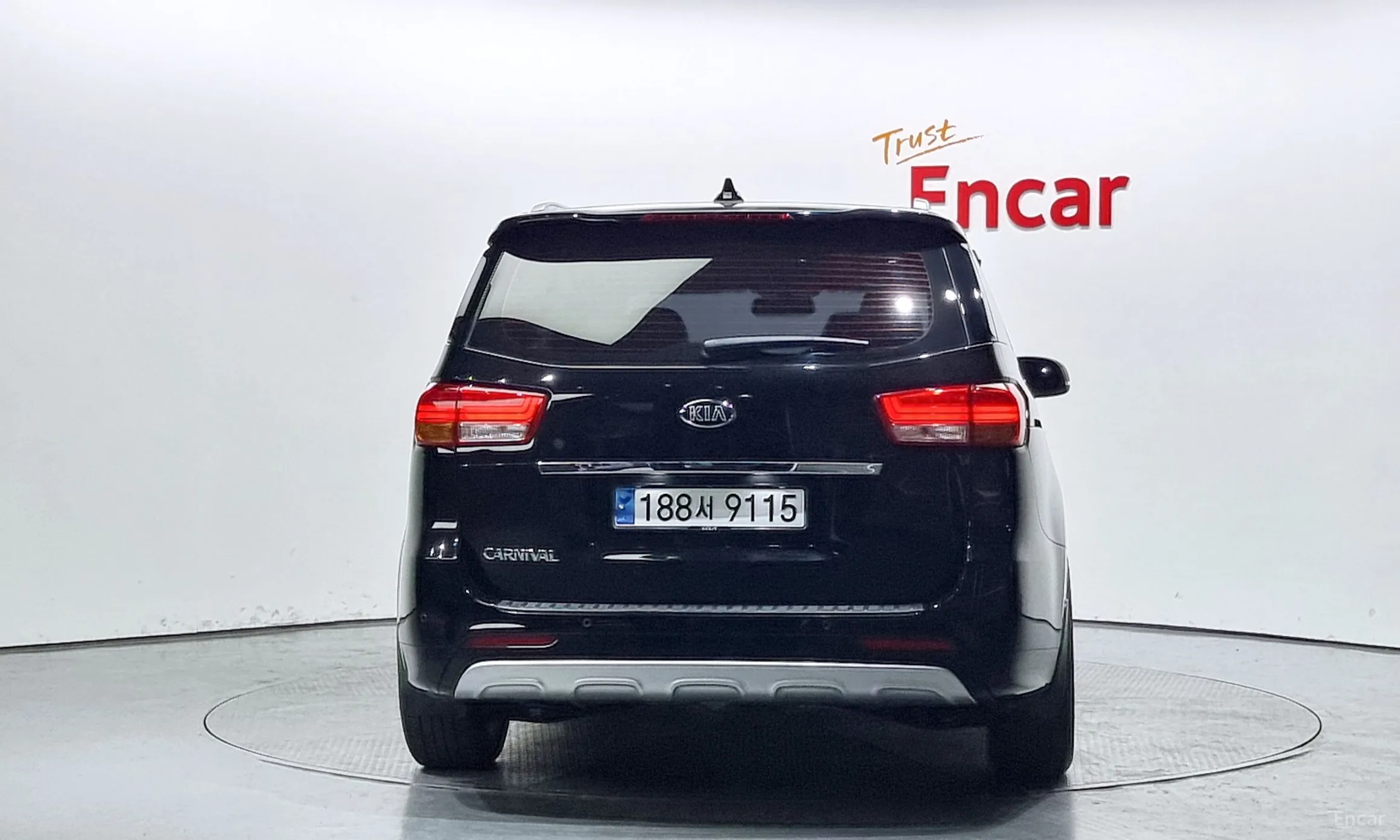 Kia Carnival превью 3