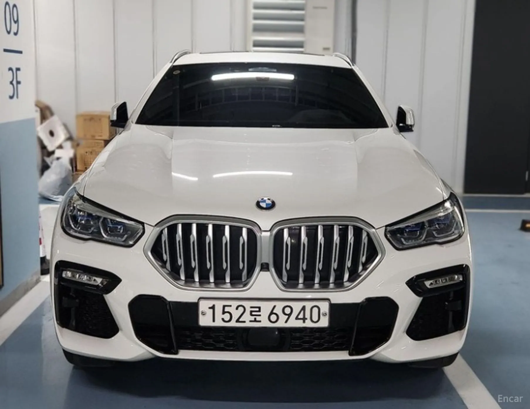 X6 (G06)