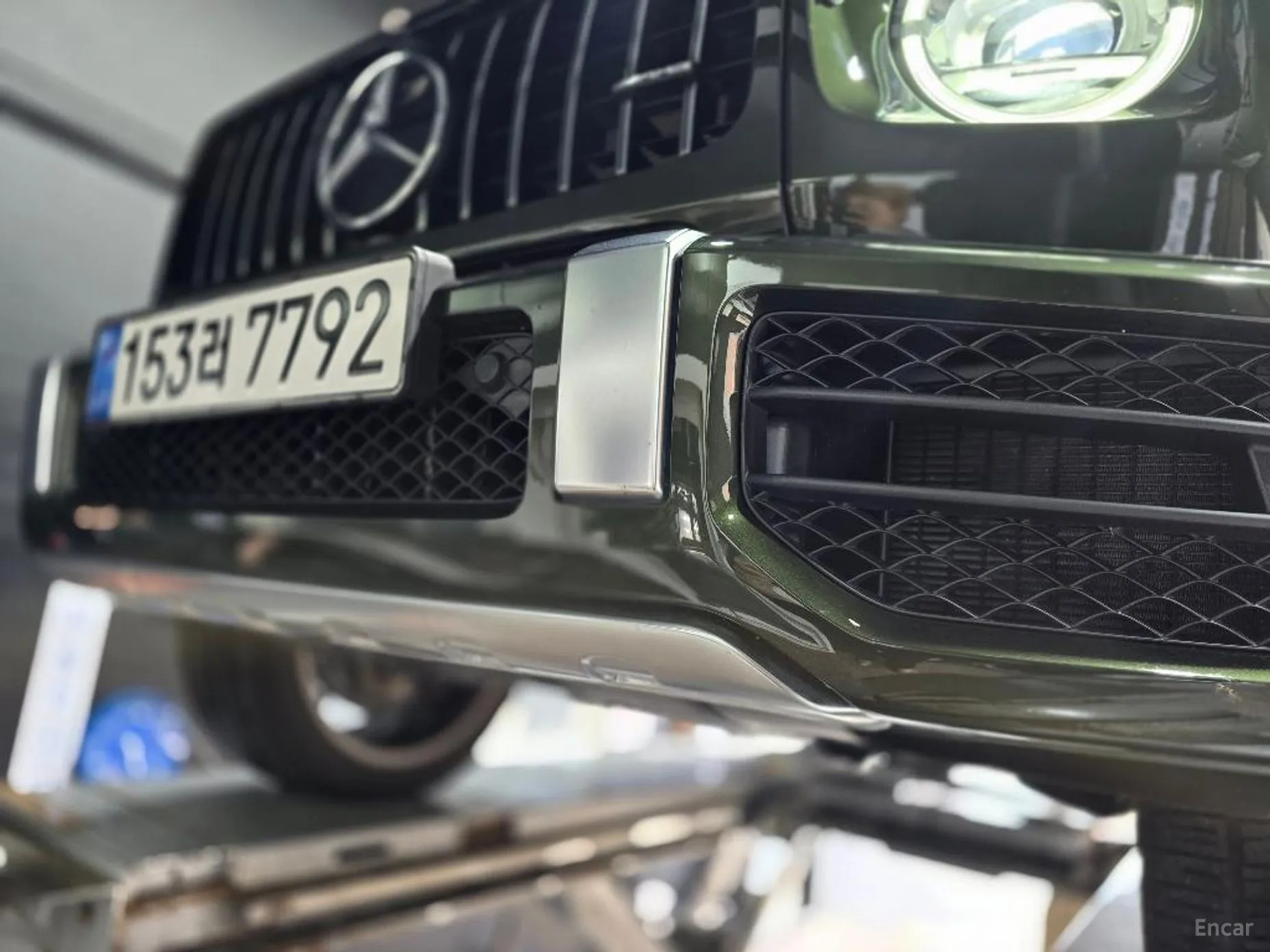 Mercedes Benz G-Class W463b