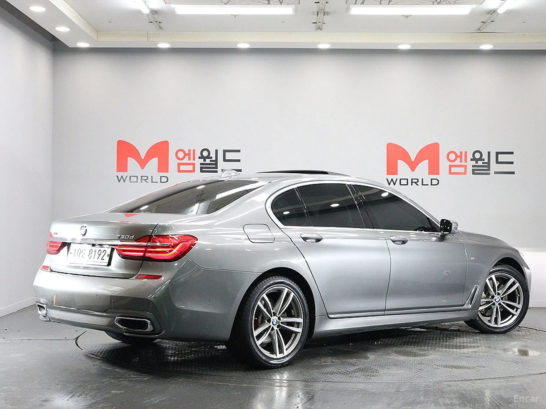 BMW 7 Series (G11)