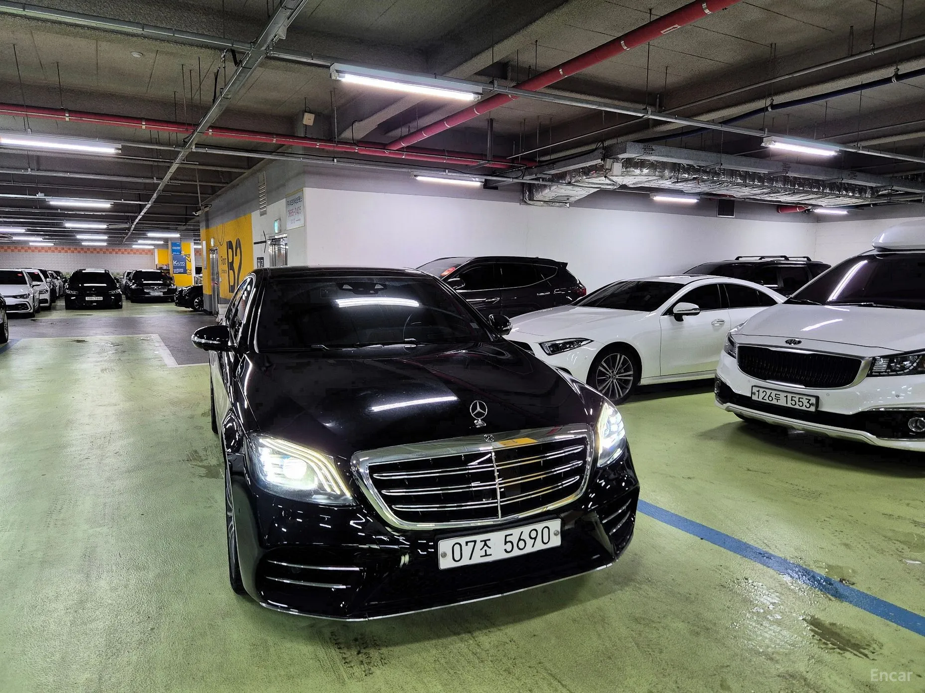 Mercedes Benz S-Class W222
