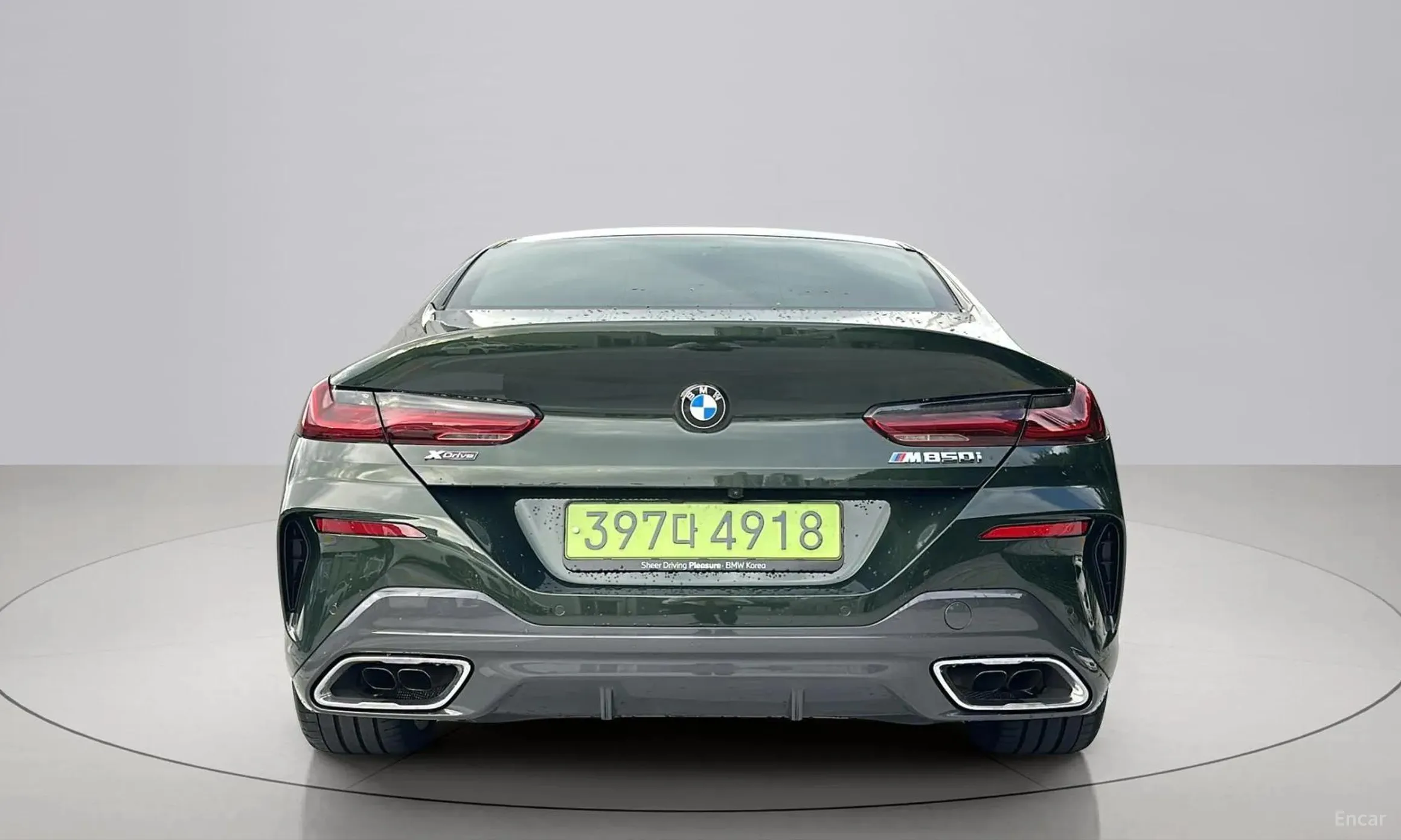 BMW 8-series (G15) превью 3
