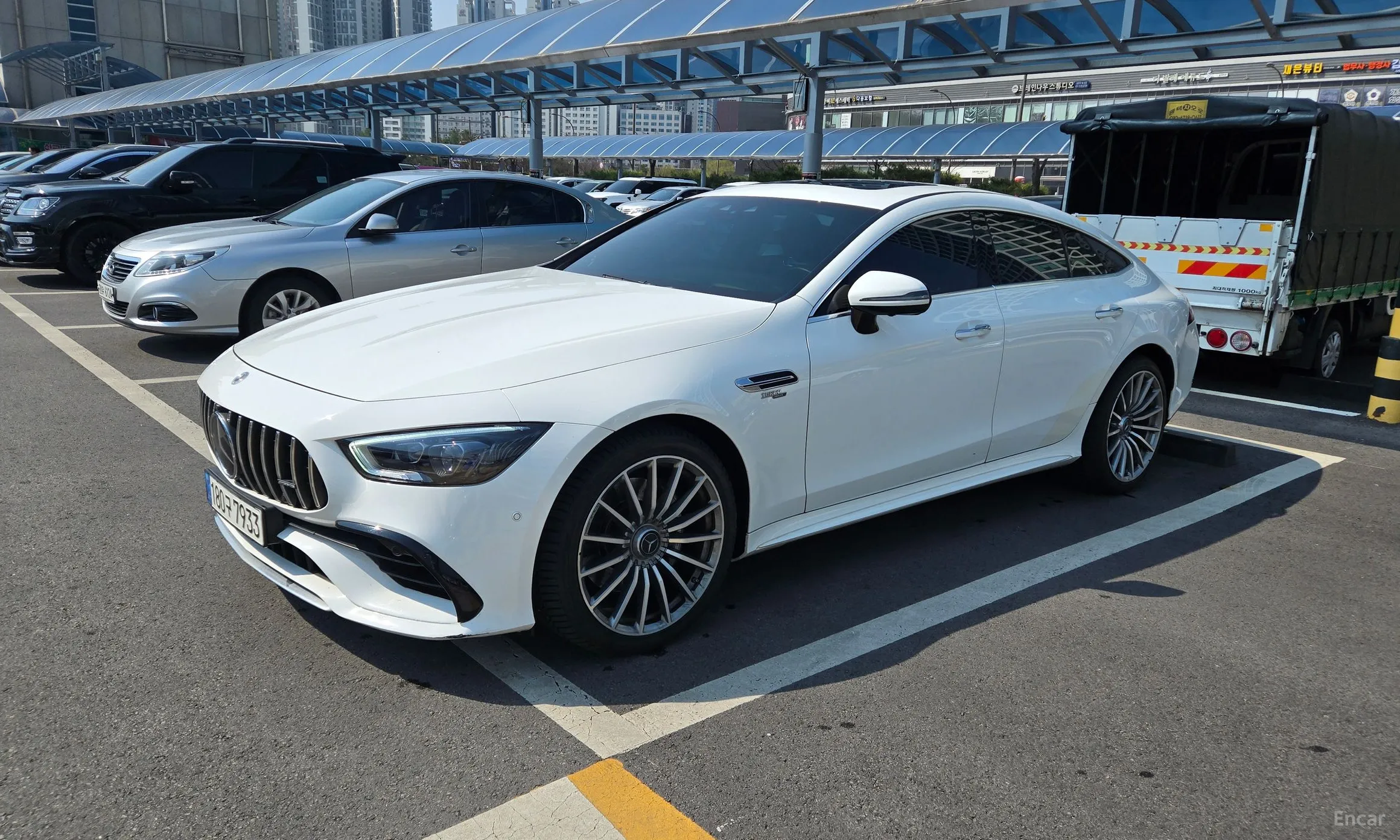 Mercedes Benz AMG GT превью 3