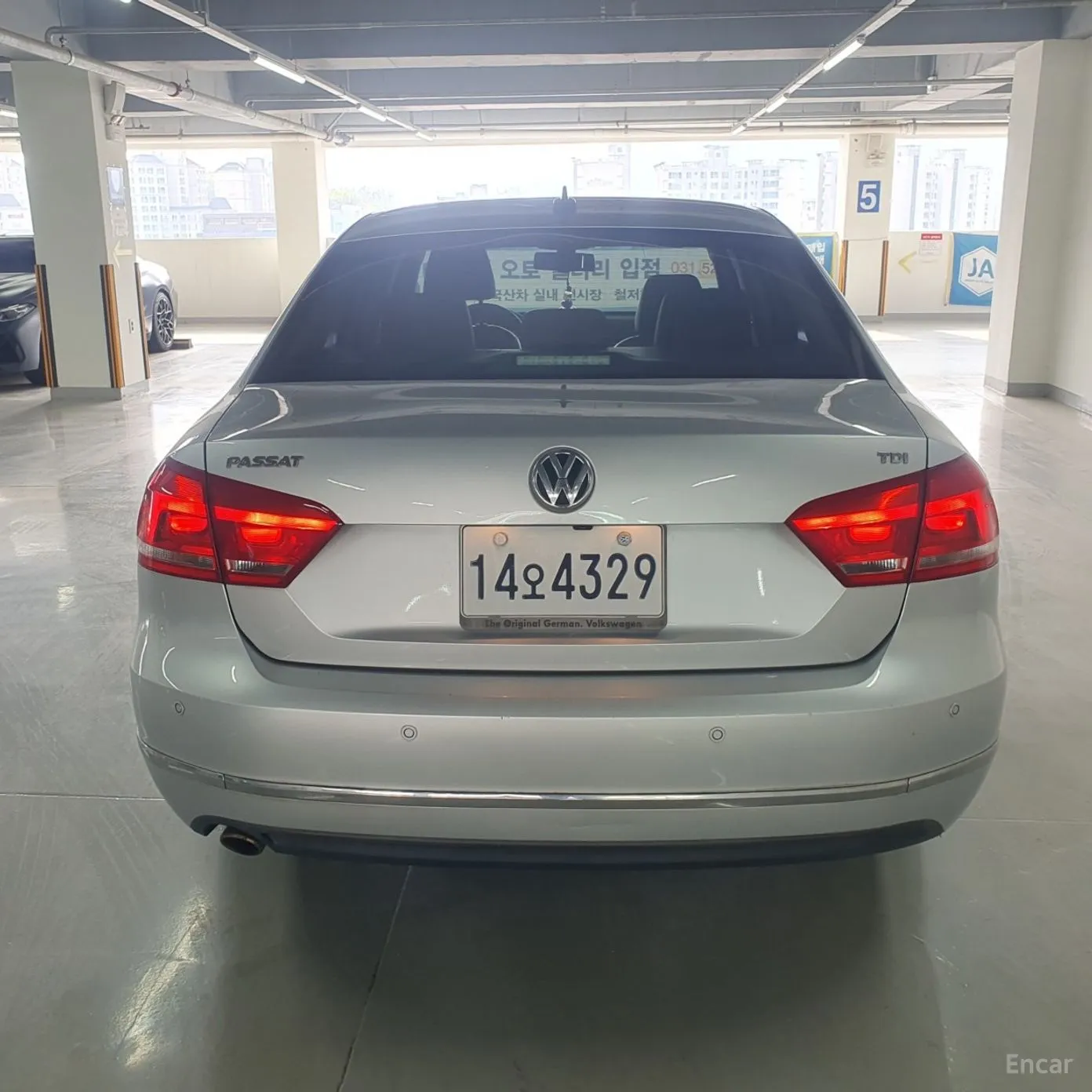 Volkswagen The New Passat превью 3
