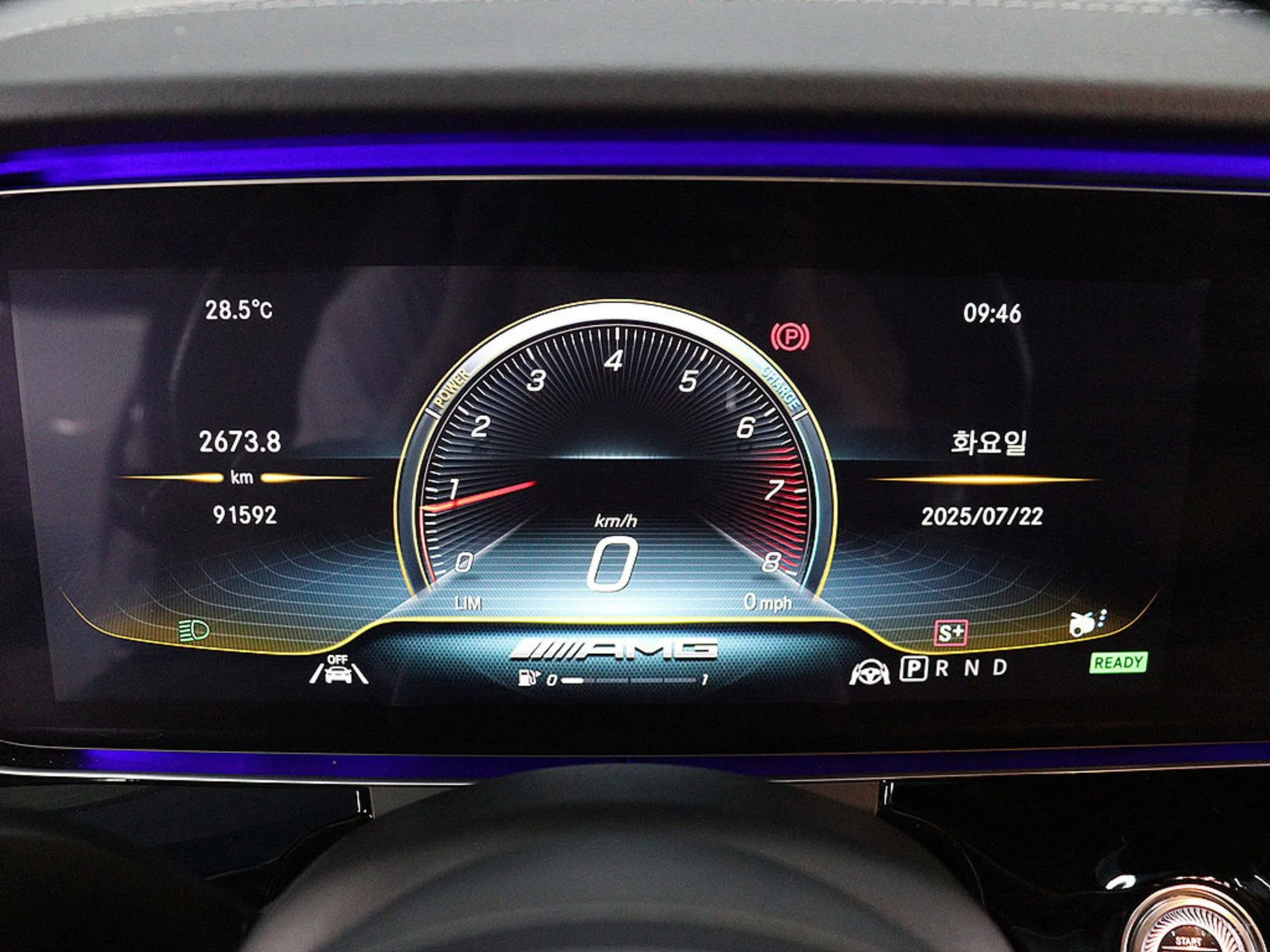 Mercedes Benz AMG GT превью 4