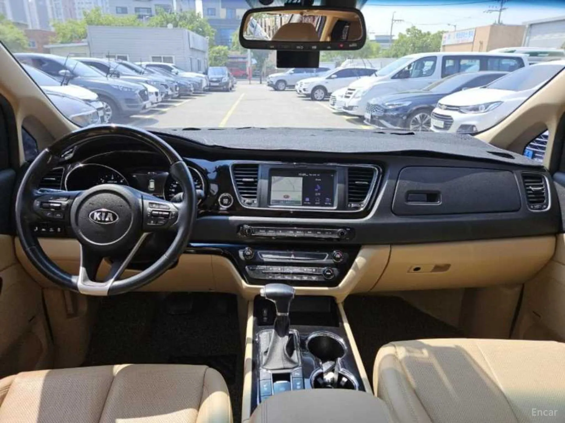 Kia Carnival превью 4