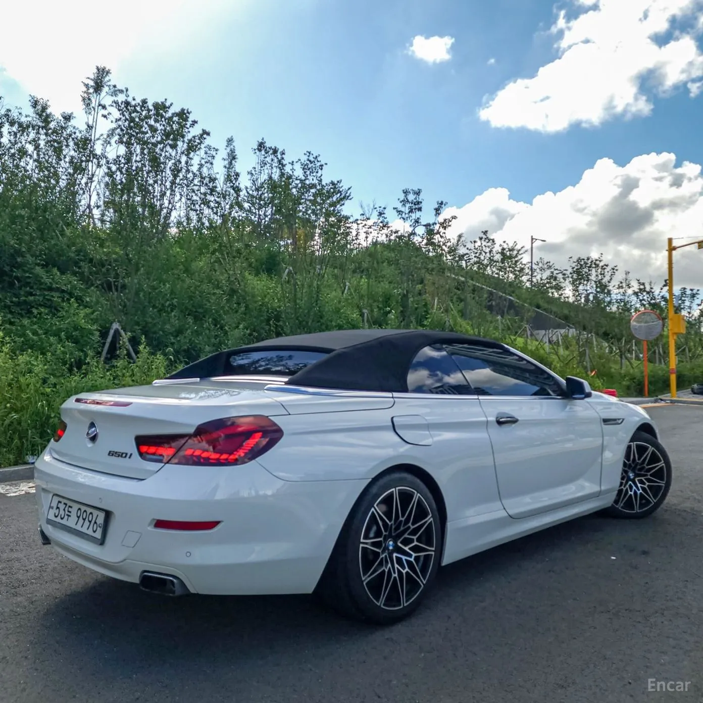 BMW 6 Series (F12)