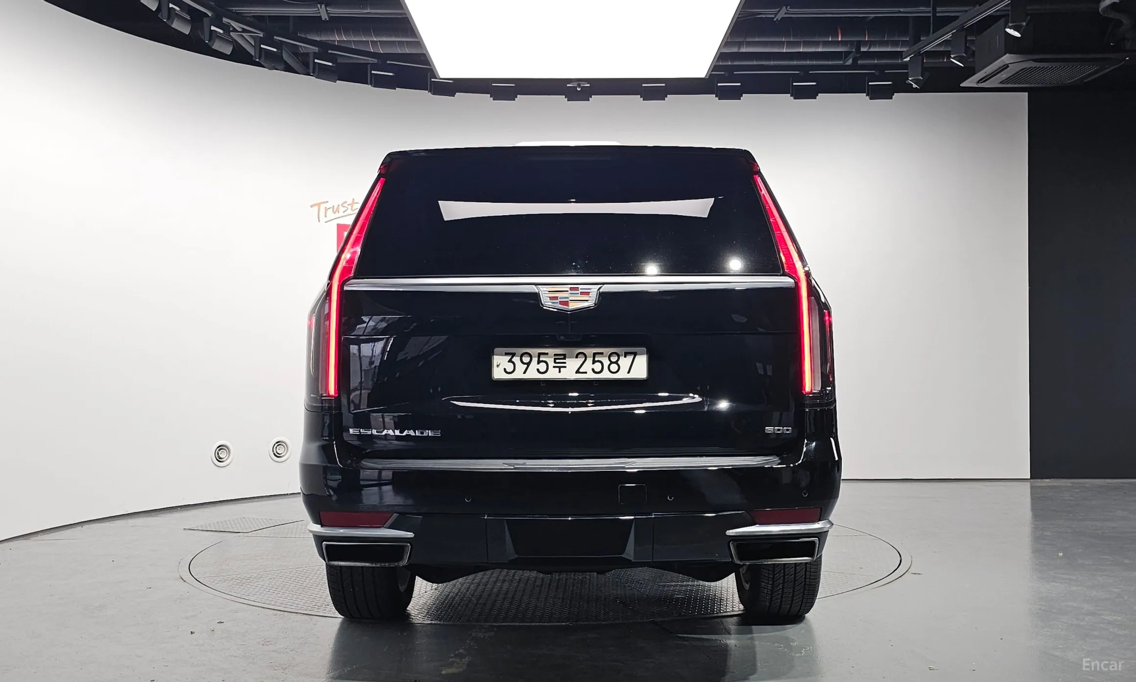 Cadillac Escalade 5th Generation превью 4