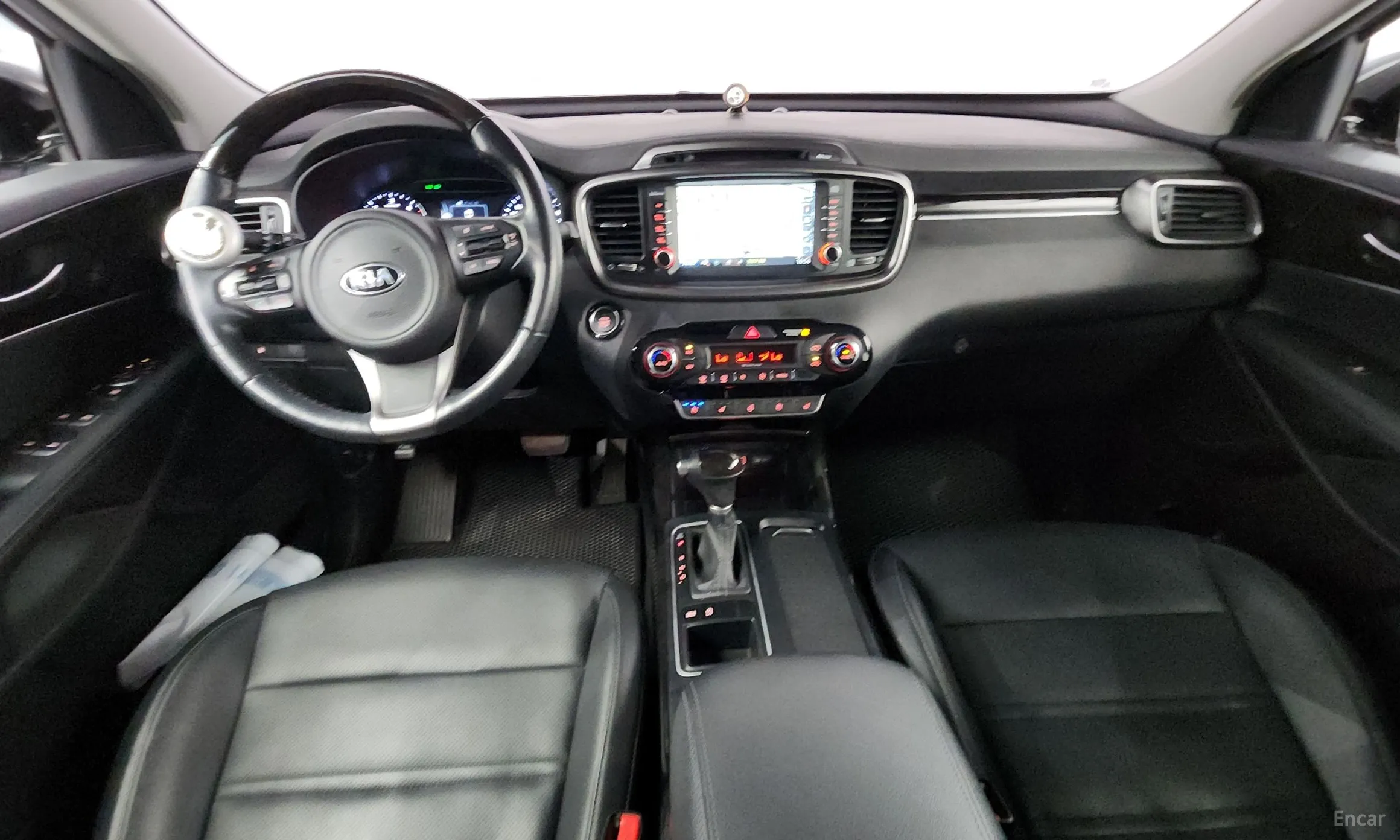 Kia Sorento превью 4