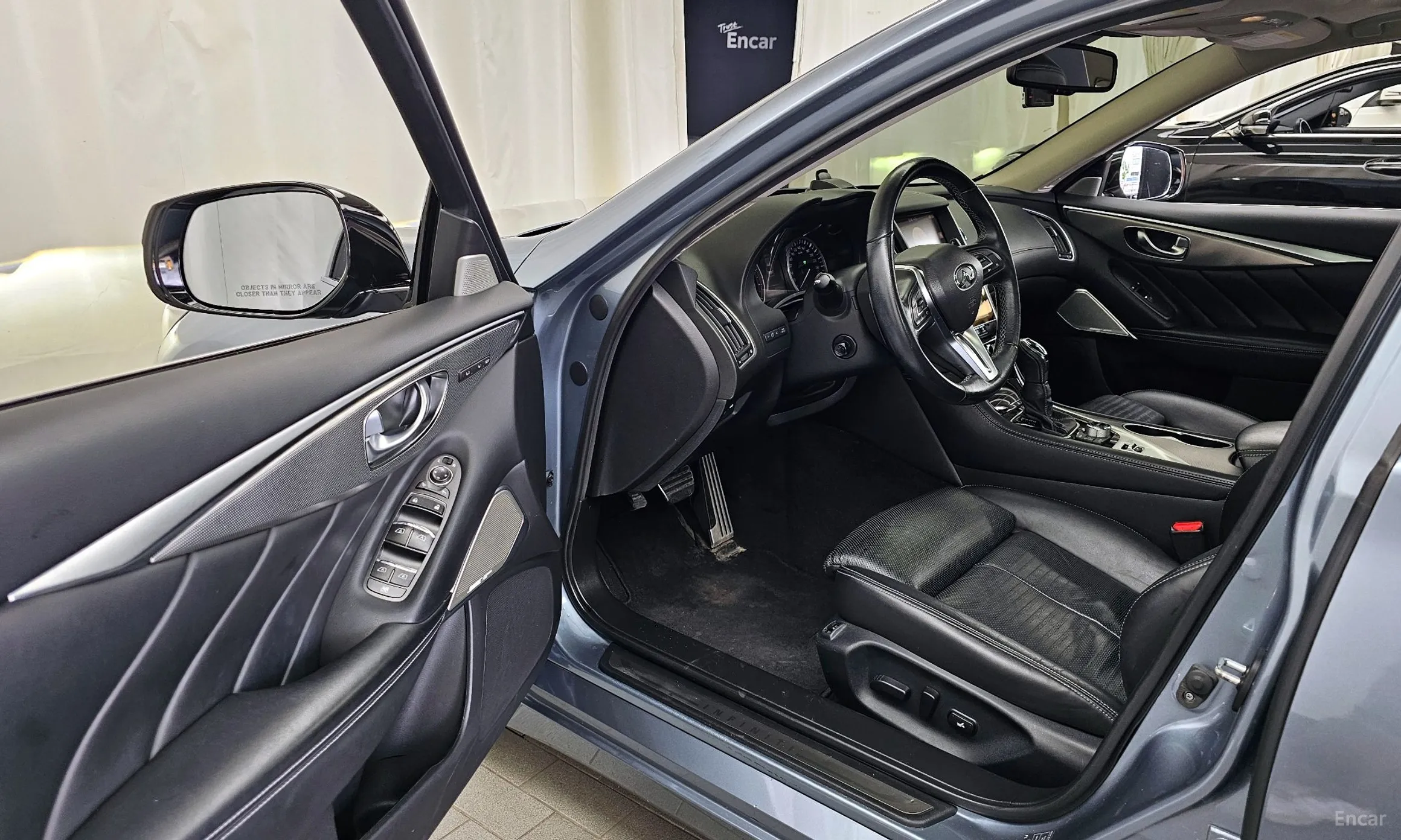 Infiniti Q50 превью 10