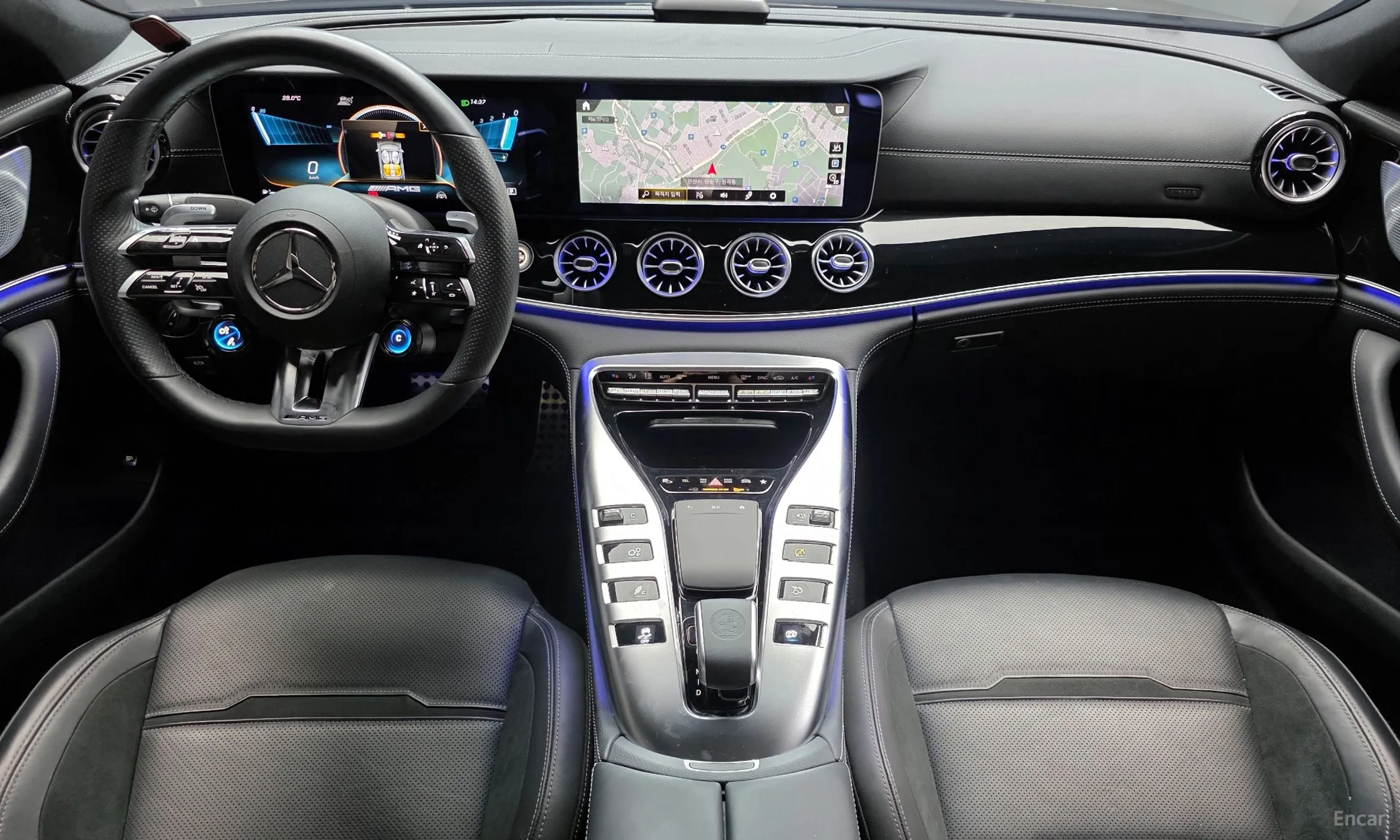 Mercedes Benz AMG GT превью 4