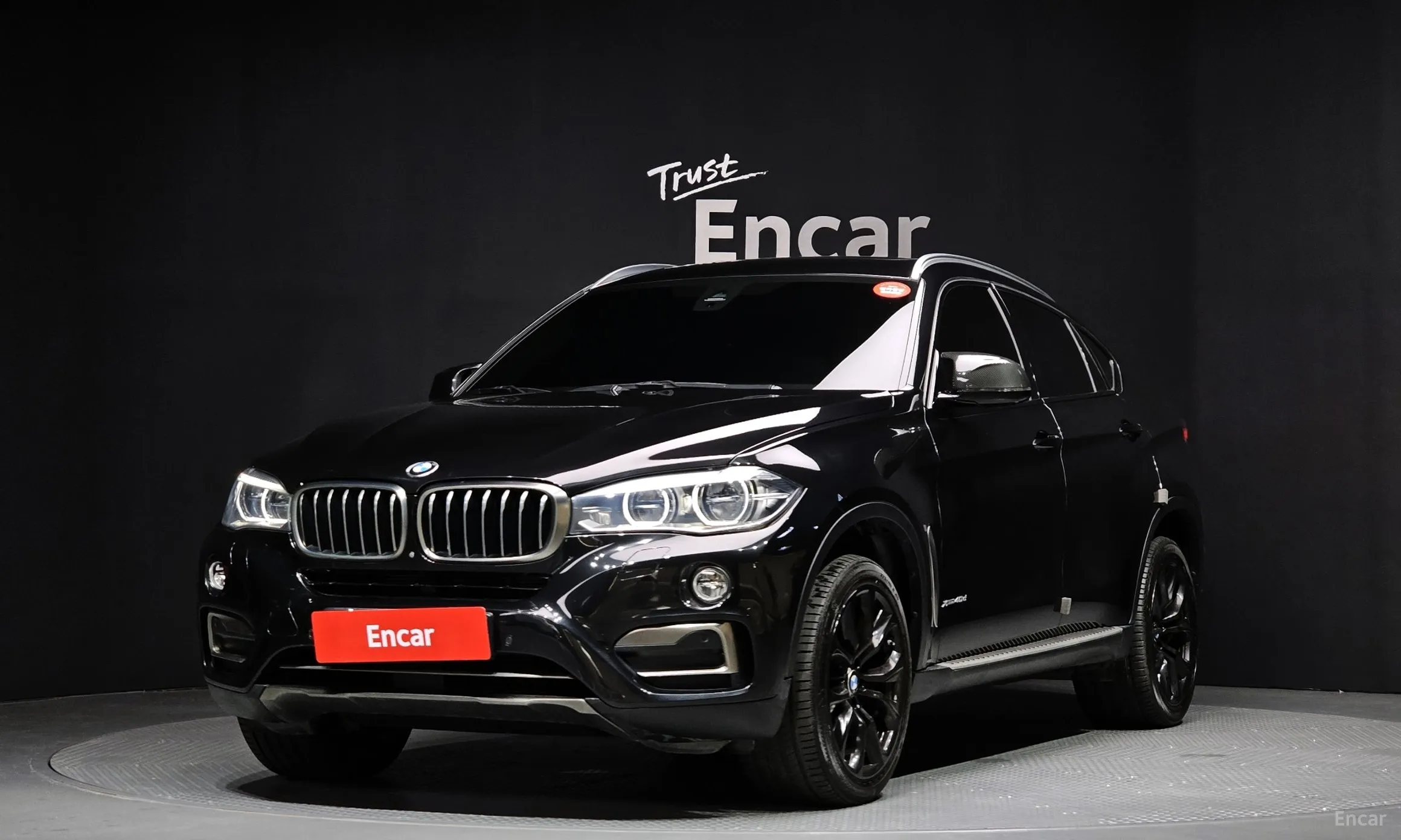 X6 (F16)
