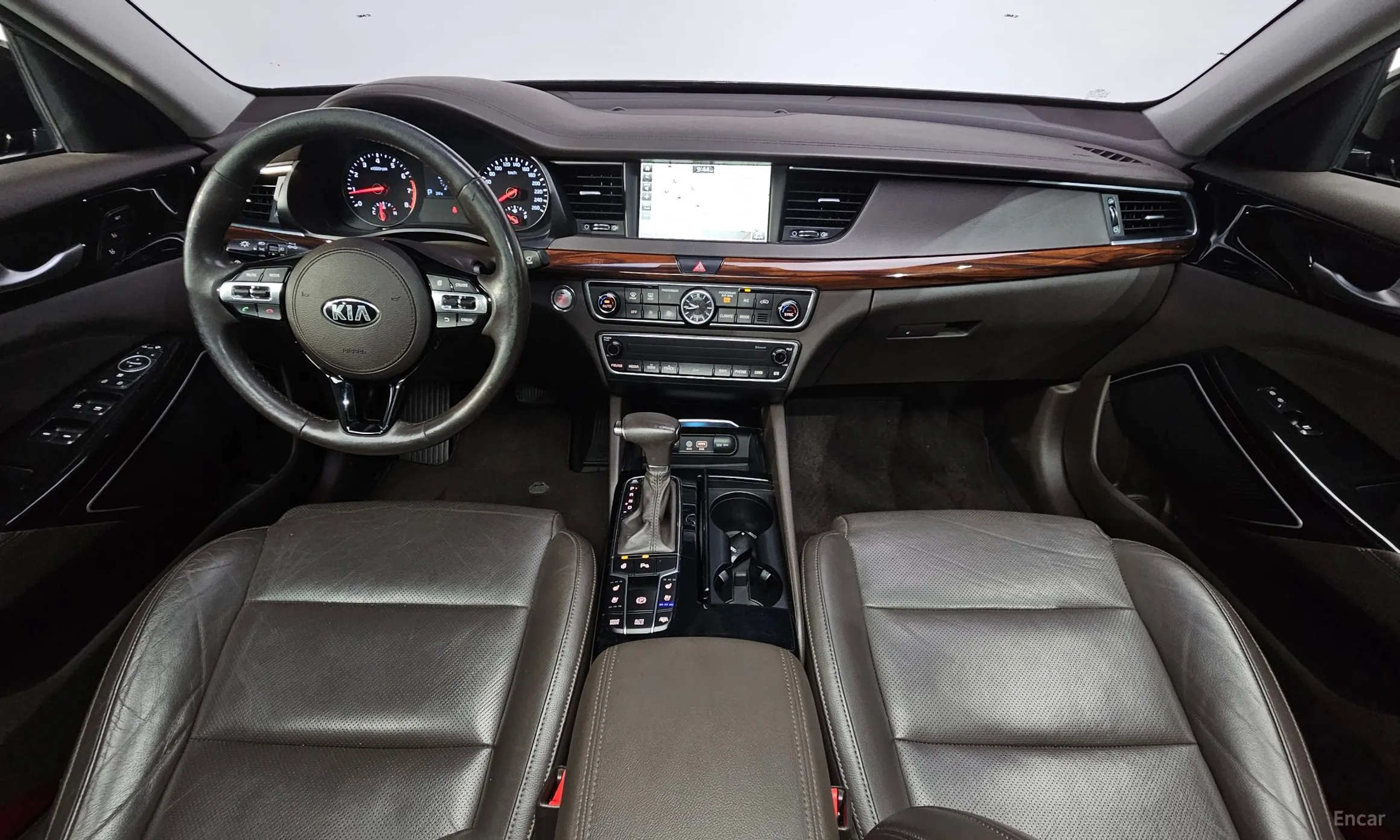 Kia K7 превью 4