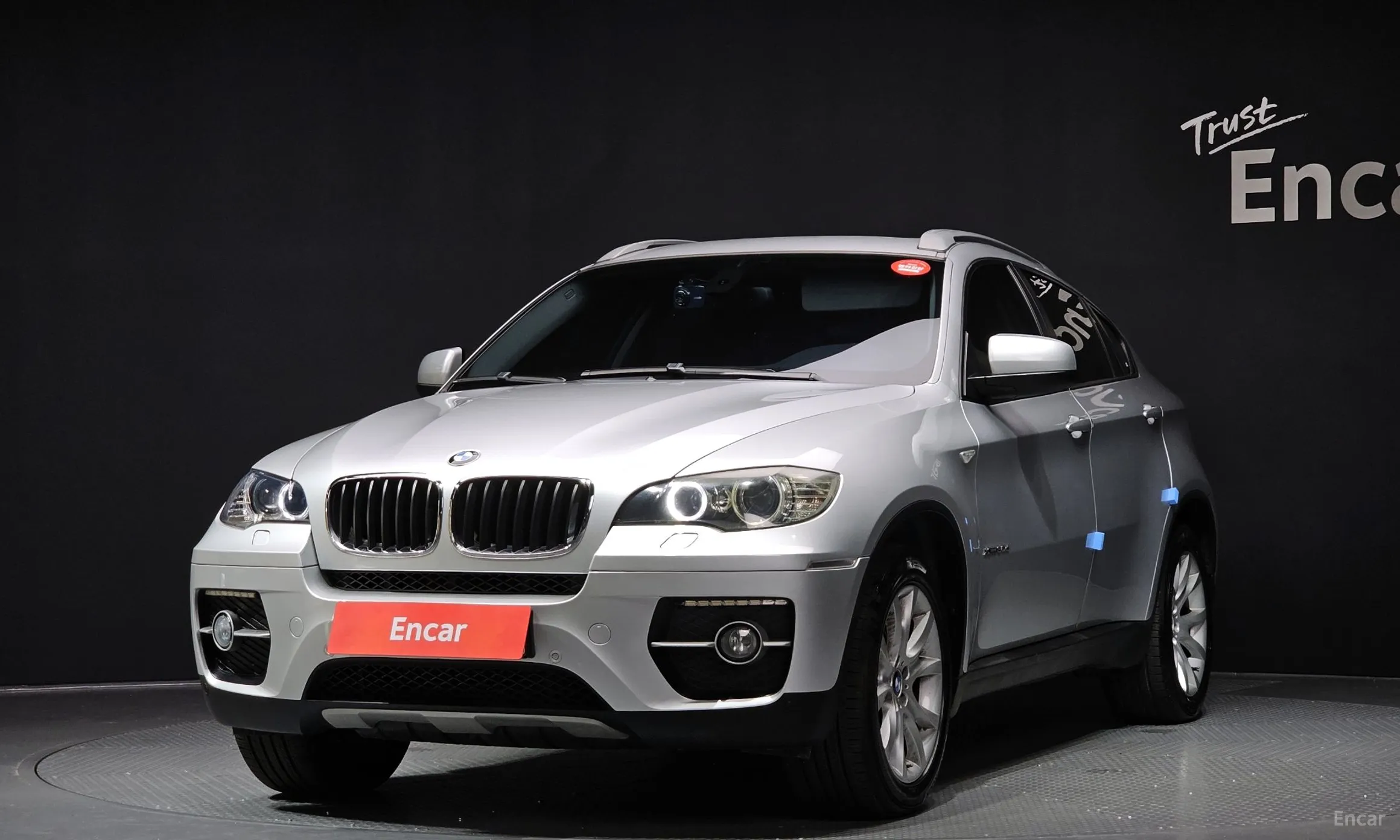 X6 (E71)