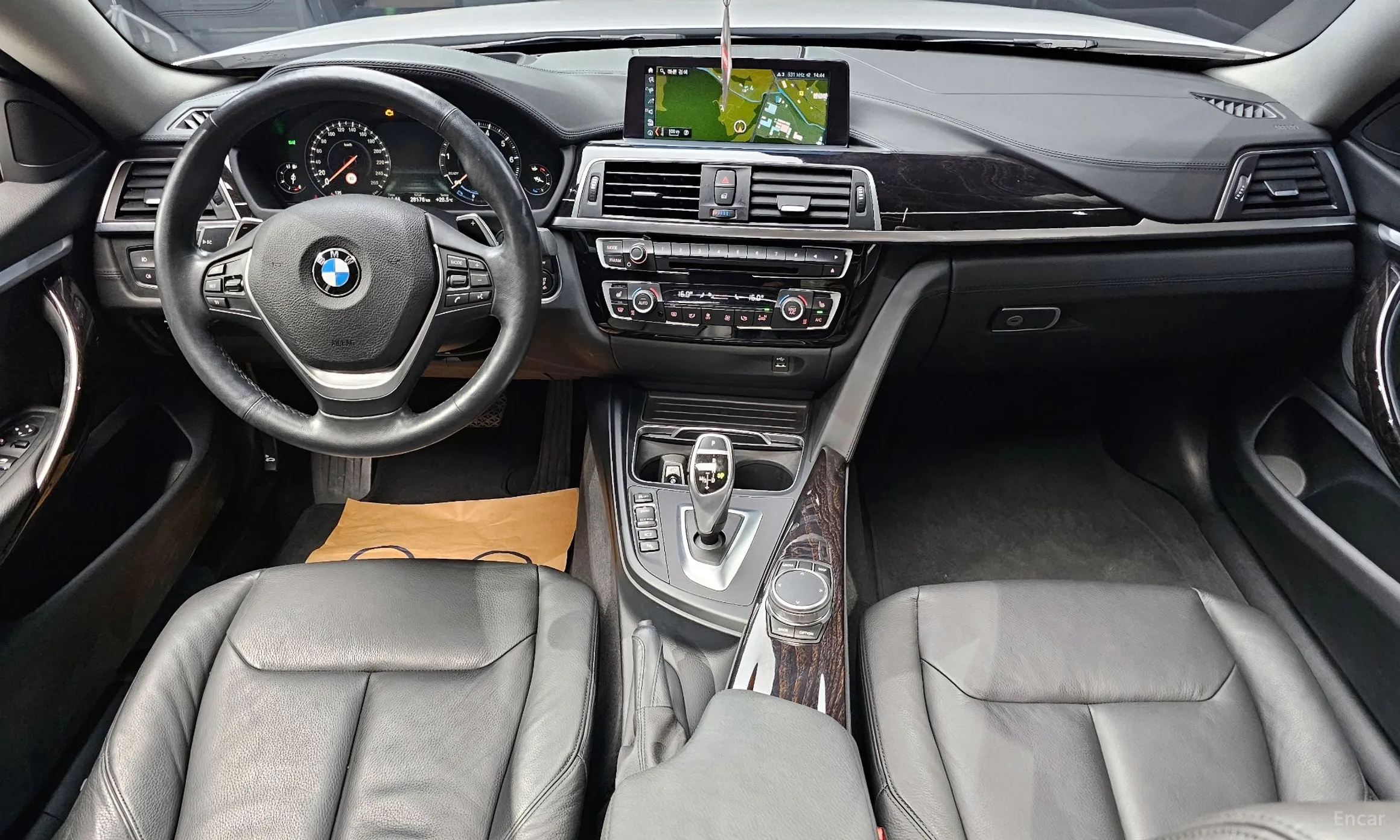 BMW Series 4 (F32) превью 4